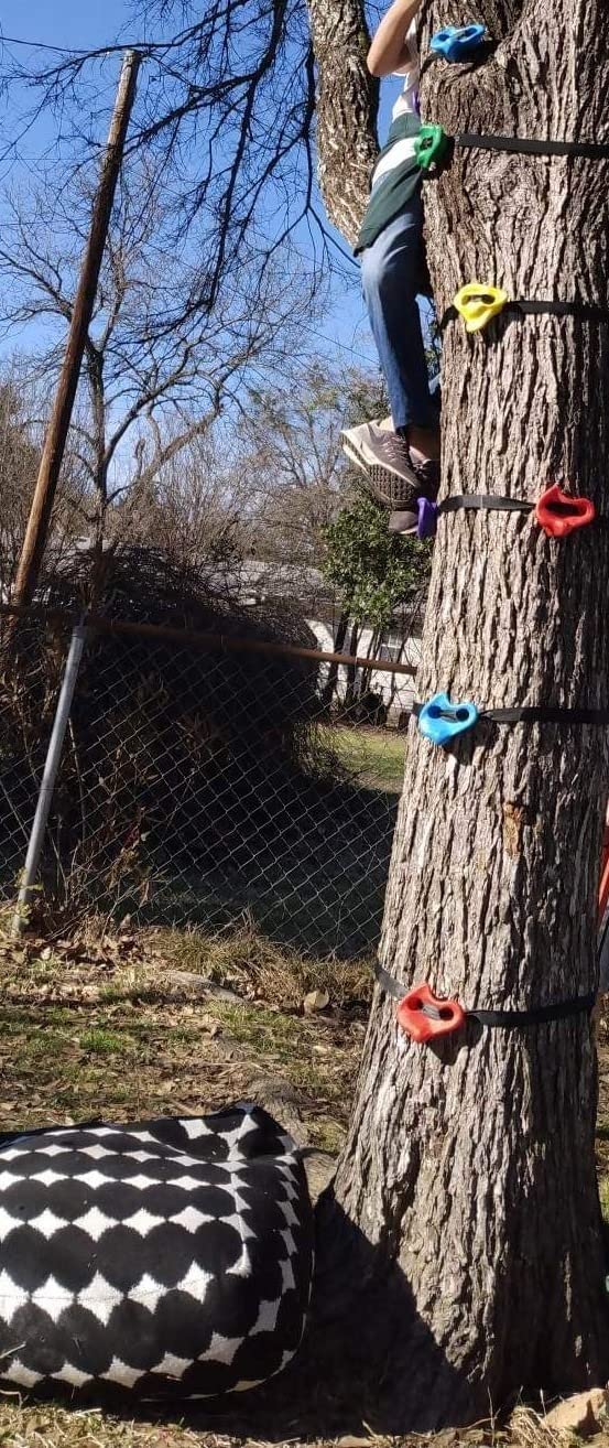 TOPNEW 12 Ninja Tree Climbing Holds for Kids Climber, Adult Climbing Rocks with 6 Ratchet Straps for Outdoor Ninja Warrior Obstacle Course Training customer photo 2