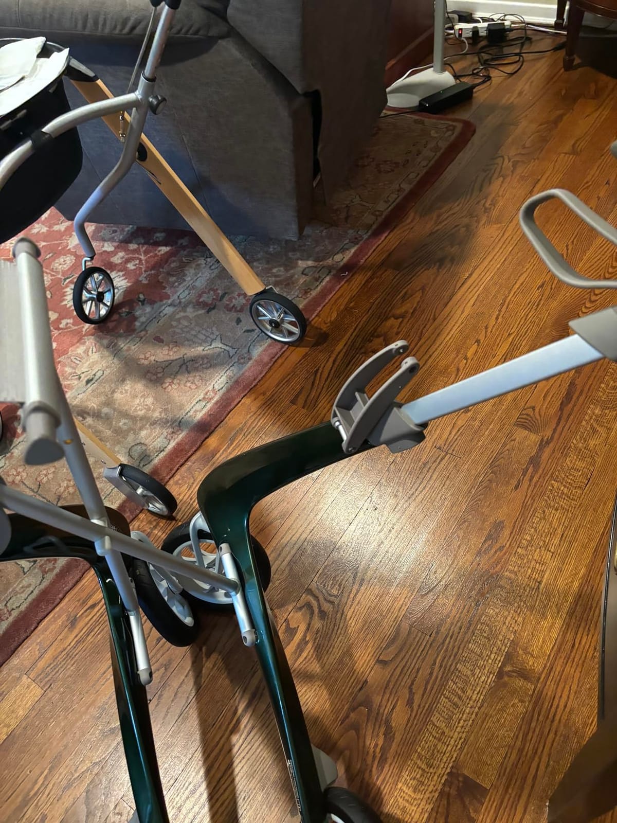 byACRE Carbon Ultralight Rollator - World's Lightest Carbon Rollator - Only 10.6 lbs/for Indoor and Outdoor Use/Foldable and Easy to Travel with (Strawberry Red, Wide Track) customer photo 1