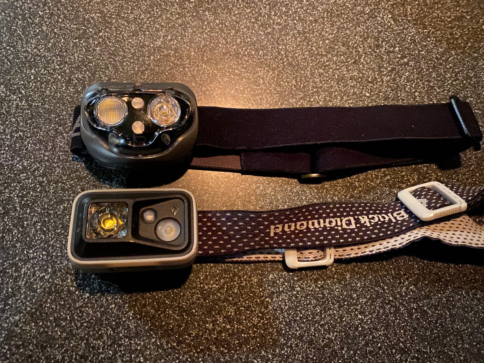 Energizer PRO-360 LED Headlamp, IPX4 Water Resistant Headlamps, High-Performance Head Light for Outdoors, Camping, Running, Storm, Survival LED Light for Emergencies (Batteries Included) customer photo 1