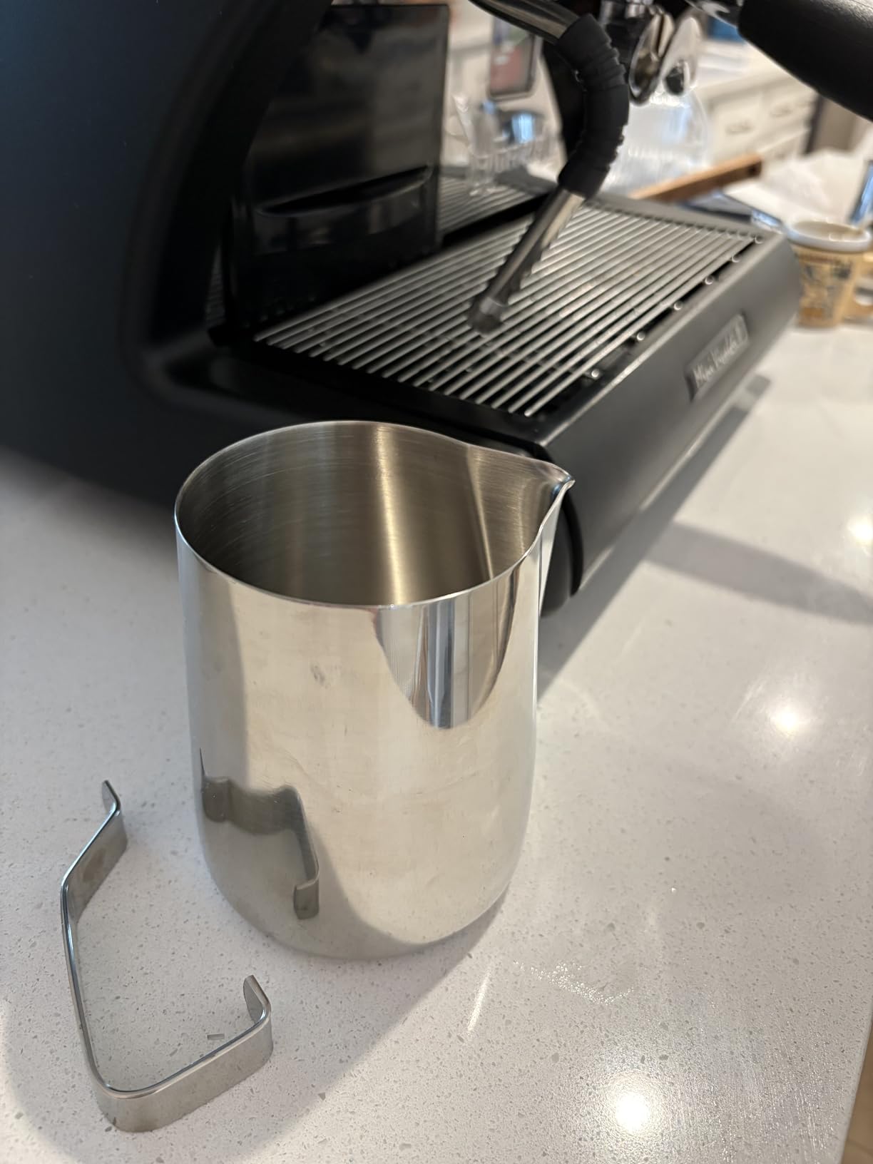 CAMKYDE Stainless Steel Milk Frothing Pitcher 12 oz, Espresso Steaming Pitcher with Decorating Pen for Espresso Machines, Cappuccino, Latte Art (Silver) customer photo 1
