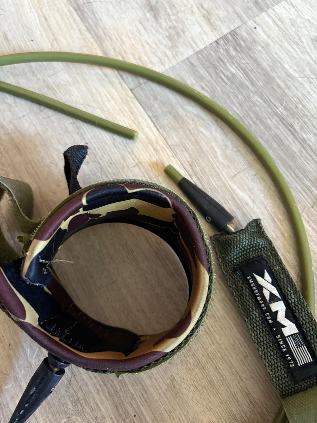 Regular Premium Surfboard Leash, 5/6/7/8/9/12ft Length, Cord (.270 in.) Unbreakable Swivels, Detachable Railsaver, Made in USA [3 Yr Warranty] customer photo 1