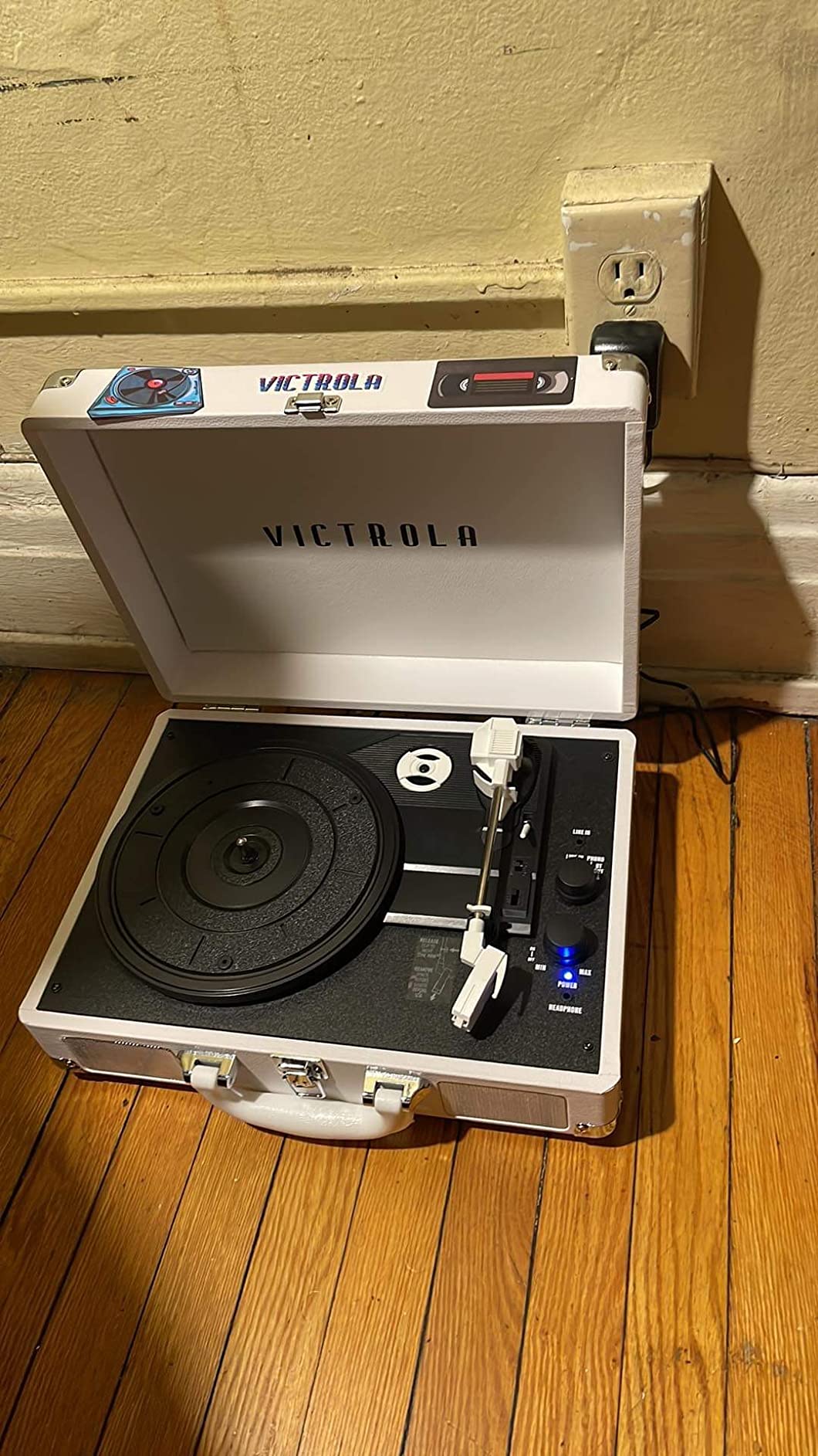 Victrola Journey+ Bluetooth Suitcase Record Player - Built-In Speakers, 33-1/3, 45 & 78 RPM Vinyl Record Player, RCA Out, Headphone Jack, Wireless Streaming (White) customer photo 2