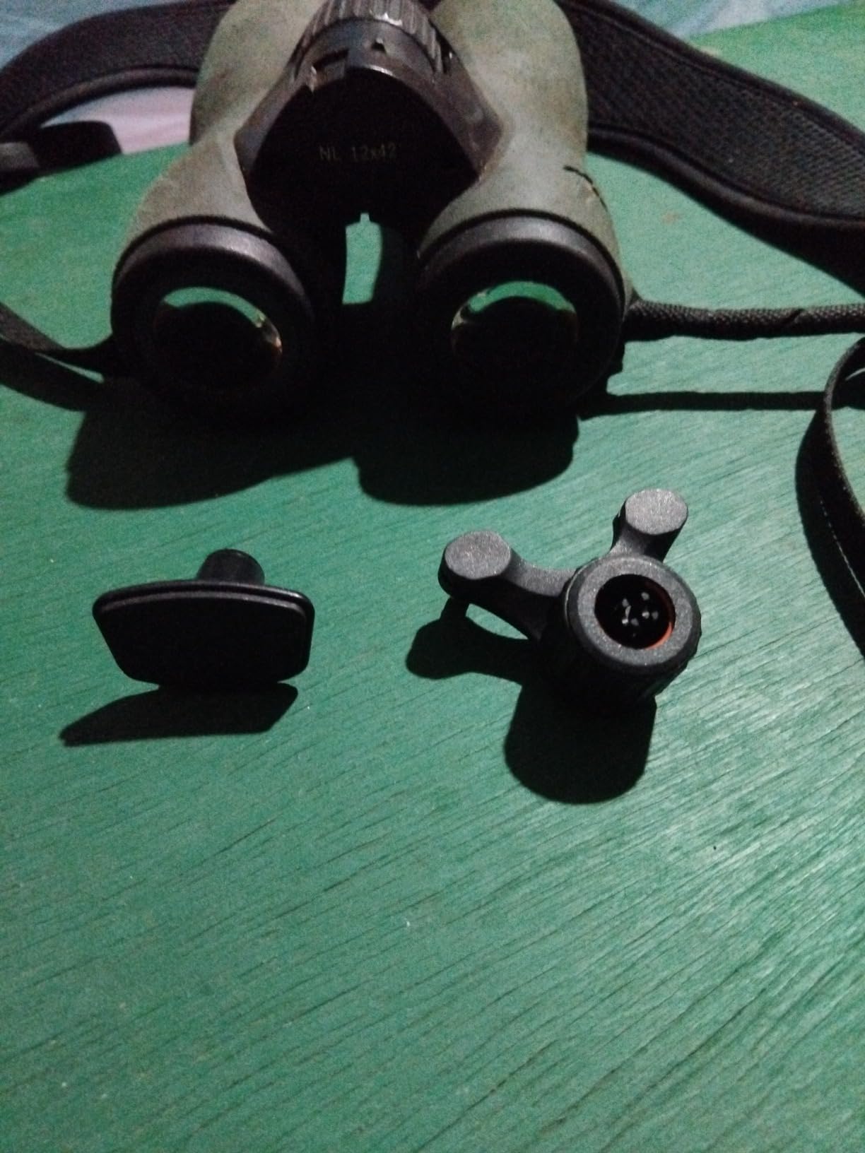 Swarovski Optik 10x42 NL Pure Waterproof Roof Prism Binocular with 7.6 Degr customer photo 1