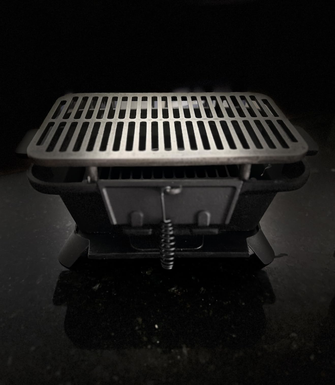 Giantex Portable Hibachi Grill Outdoor, Small Cast Iron BBQ Charcoal Grill customer photo 2