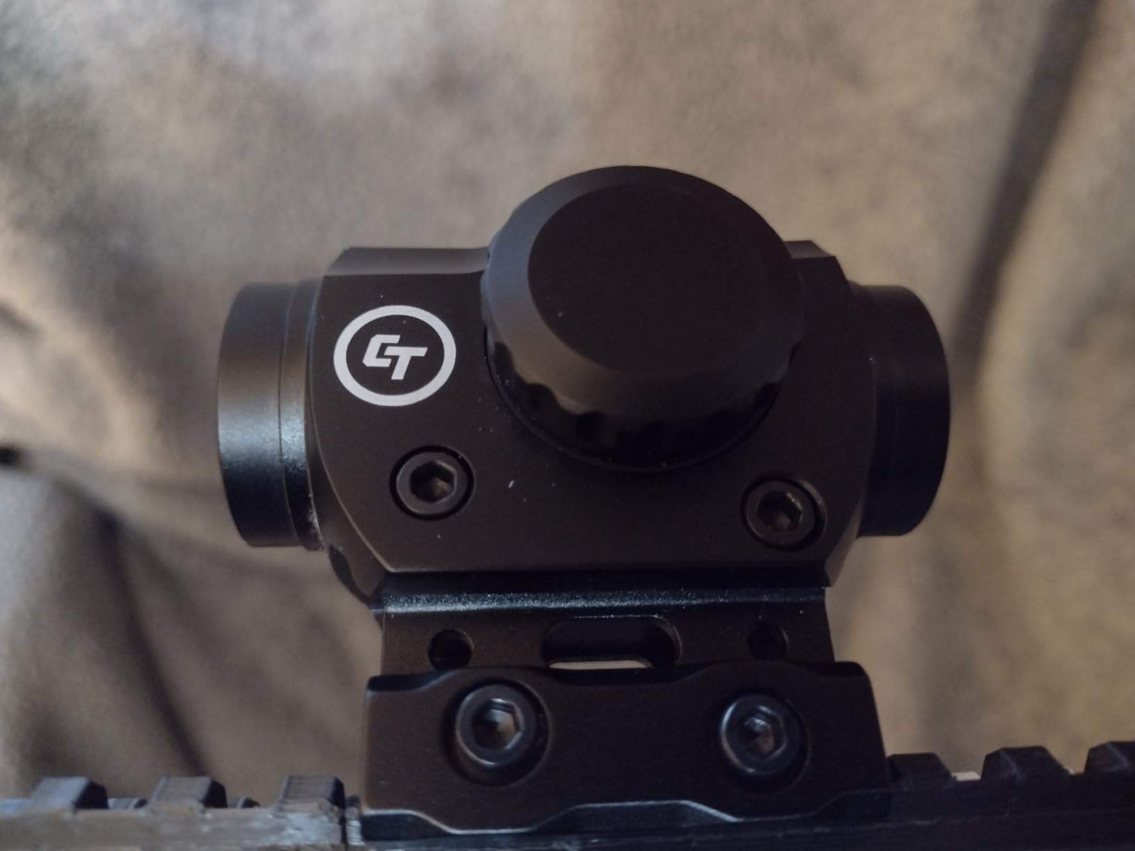 Crimson Trace CTS-25 Compact Sight with 4 MOA LED Red Dot Reticle and 1x Magnification for Rifles, Long Guns, Defense and Competition customer photo 1