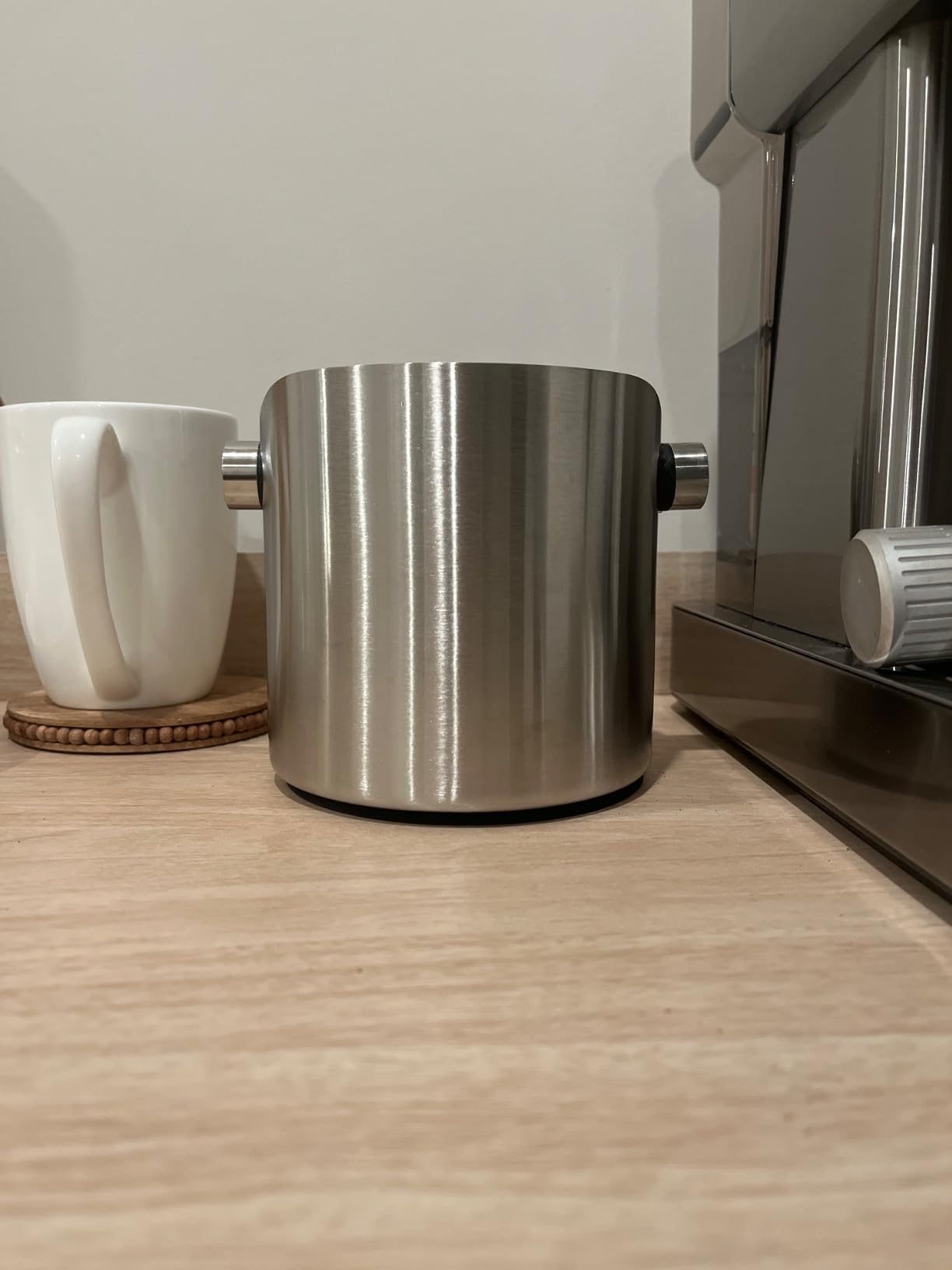 DIBTSA Espresso Knock Box, Stainless Steel Coffee Grounds Knock Box, With Removable Knock Bar and Non-Slip Rubber Base (Silver) customer photo 1