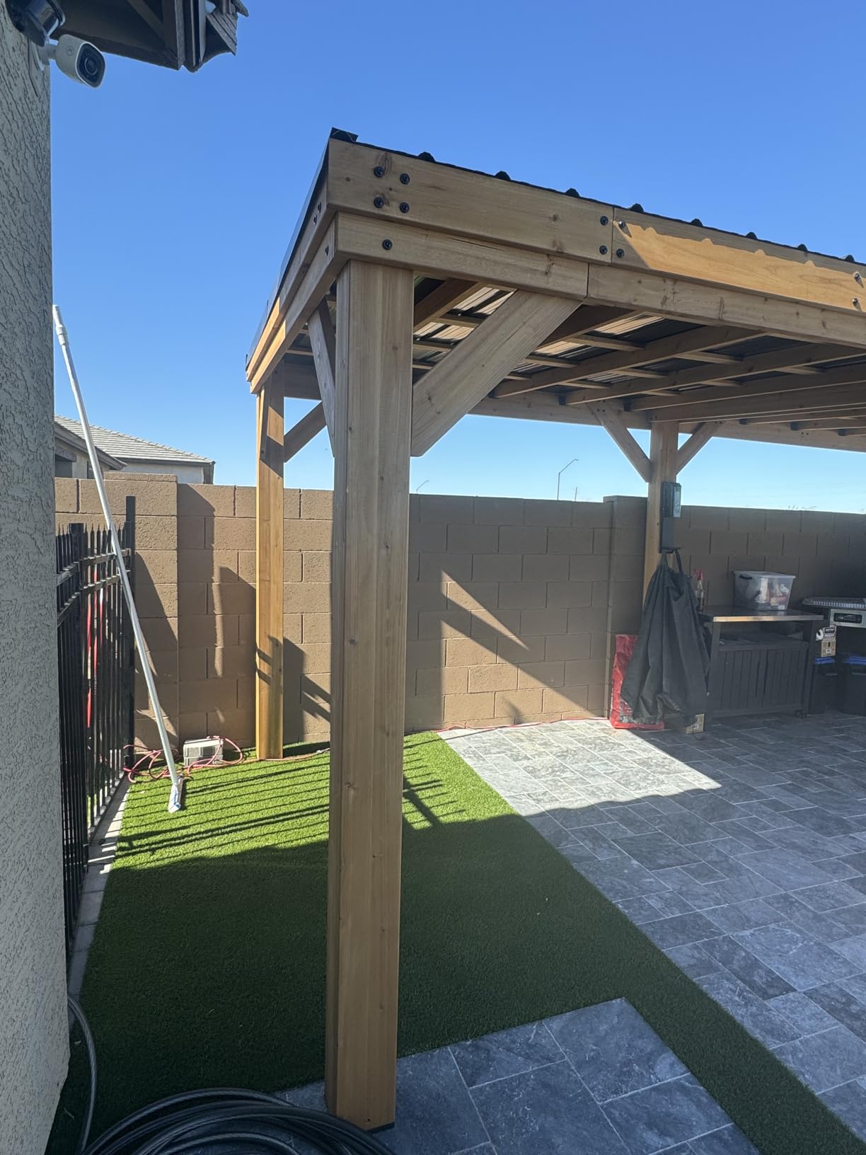 Backyard Discovery Saxony 8' x 5' Cedar Wood BBQ Grill Gazebo Pavilion with Hardtop Galvanized Steel Roof, Bar Tops, Powerport, Snow Support, Wind Resistance, Cook Station for Outdoor Patio or Deck customer photo 2