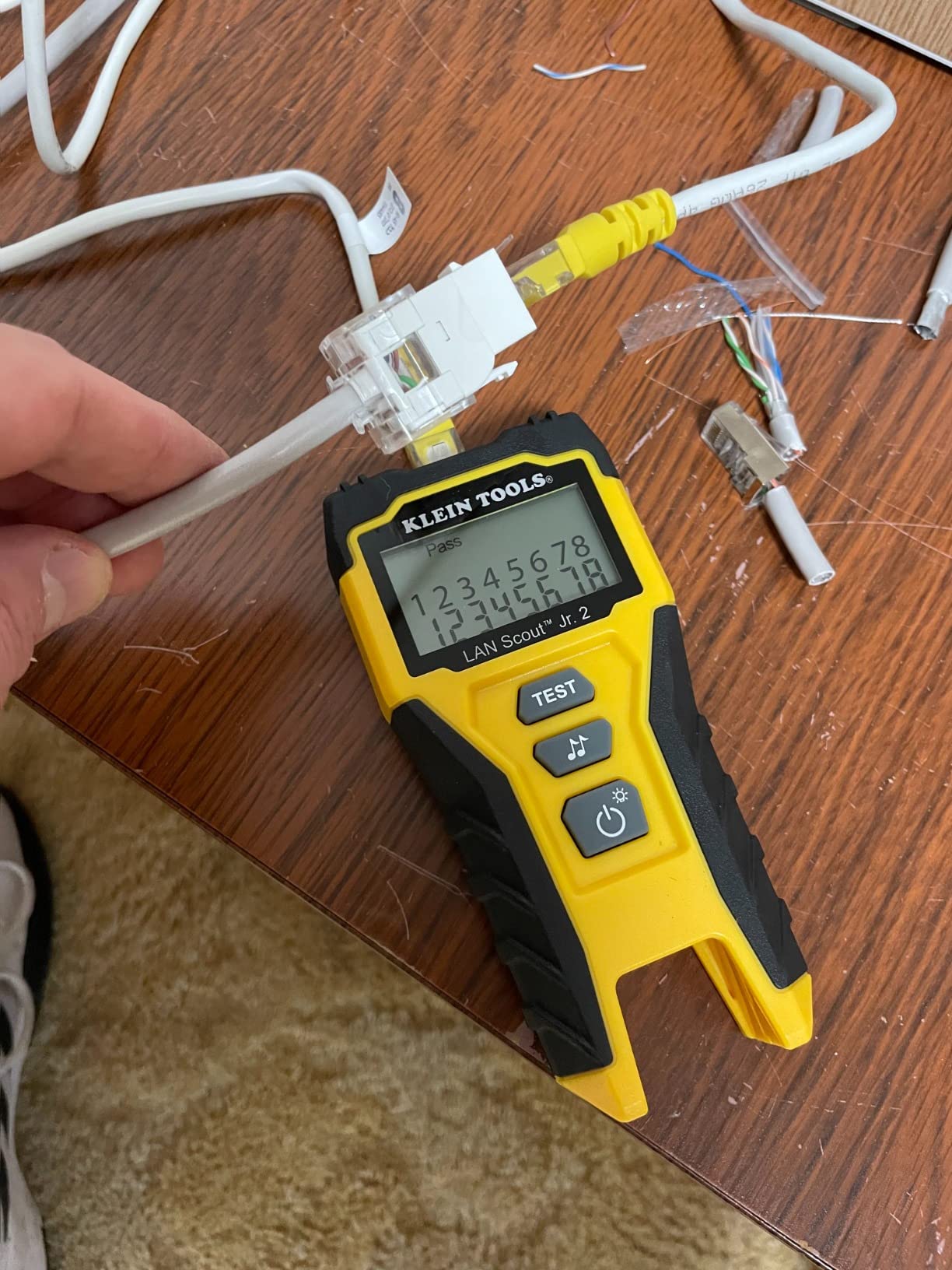Klein Tools VDV526-200 LAN Scout Jr Cable Tester Ethernet Cable Tester Kit customer photo 2