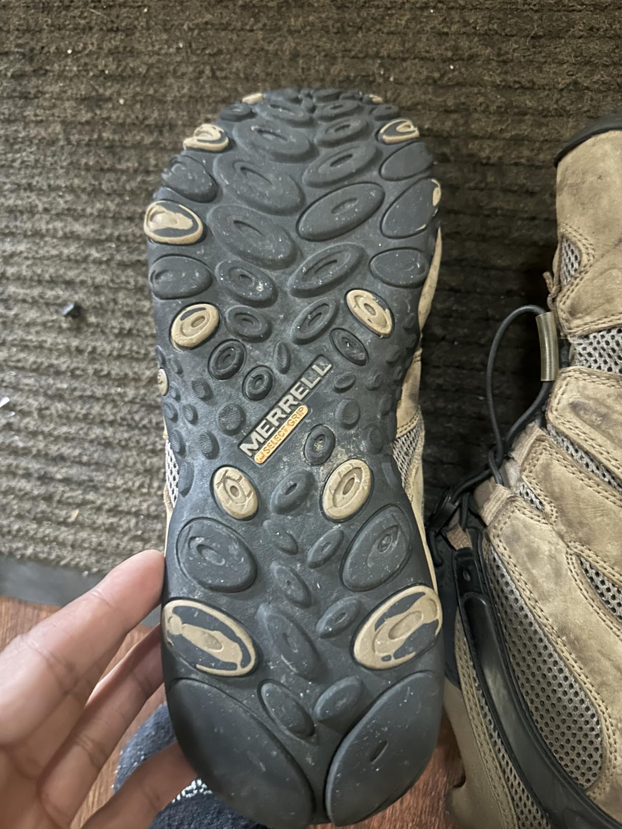 Merrell Men's Chameleon 8 Stretch Tactical Work Shoes, Waterproof Nubuck & Mesh Upper Ultra-Lightweight Hiking Combat Boots customer photo 1