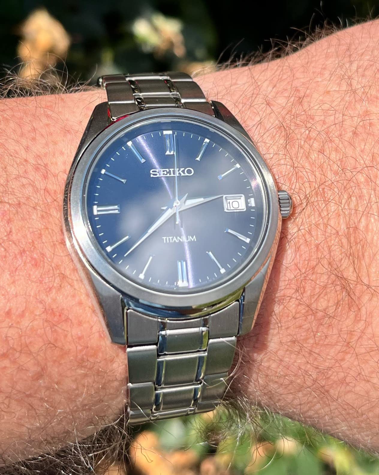 Seiko SUR373 Watch for Men - Essentials - Blue Dial with Sunray Finish, Date Calendar, Titanium Case & Bracelet, Sapphire Crystal, and 100m Water Resistant customer photo 1