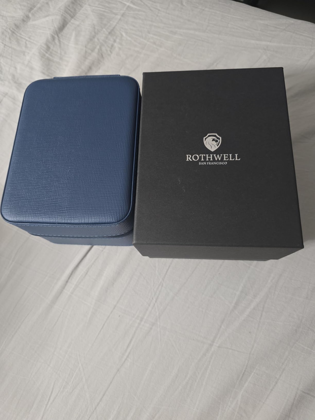 ROTHWELL 5 Watch Travel Case Storage Organizer for 5 Watches, Tough Portable Protection w/Zipper Fits All Wristwatches & Smart Watches Up to 50mm (Black/Grey) customer photo 1