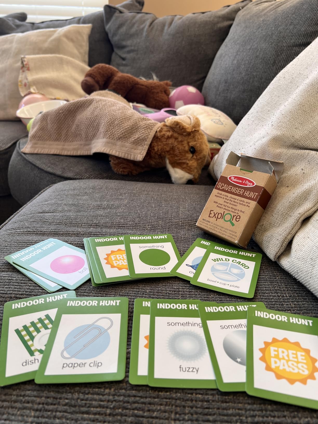 Melissa & Doug Let's Explore Indoor/Outdoor Scavenger Hunt Play Set - 80 Double-Sided Cards customer photo 2