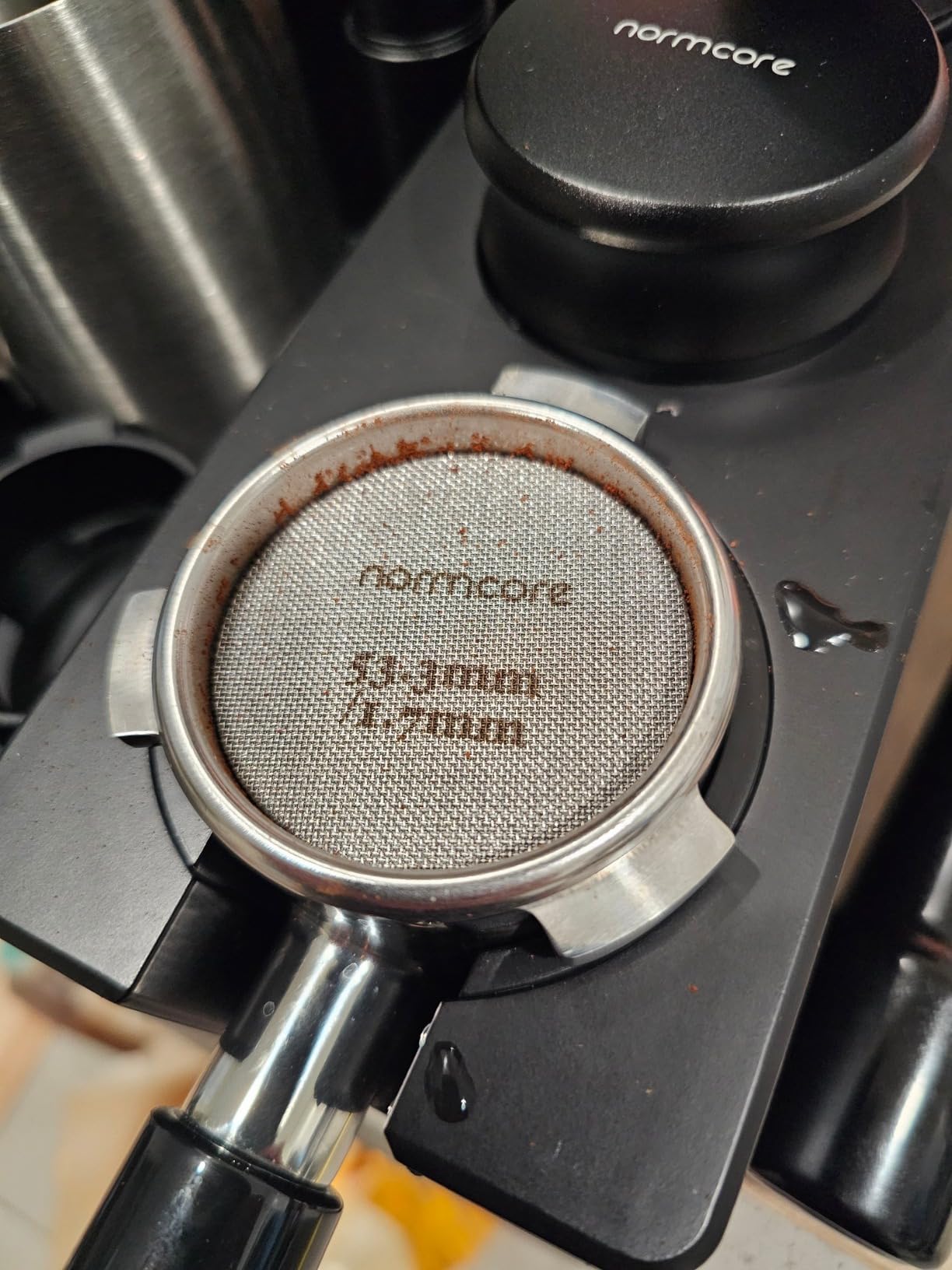 Normcore 53.3mm Puck Screen - Lower Shower Screen - Metal Contact Screen for Espresso 54mm Portafilter Filter Basket - 1.7mm Thickness 150μm - 316 Stainless Steel customer photo 2