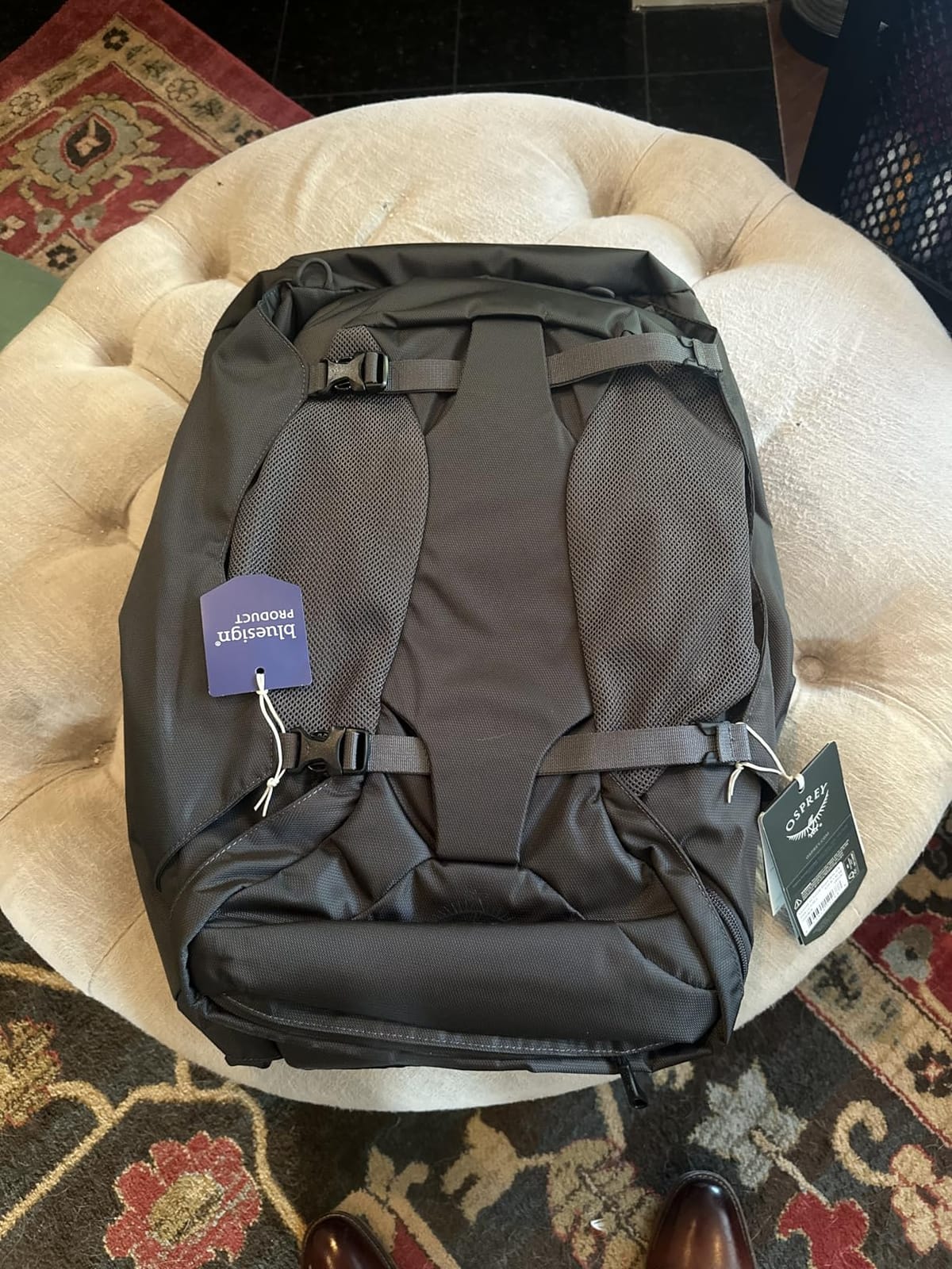 Osprey Farpoint 40L Men's Travel Backpack, Gopher Green customer photo 2