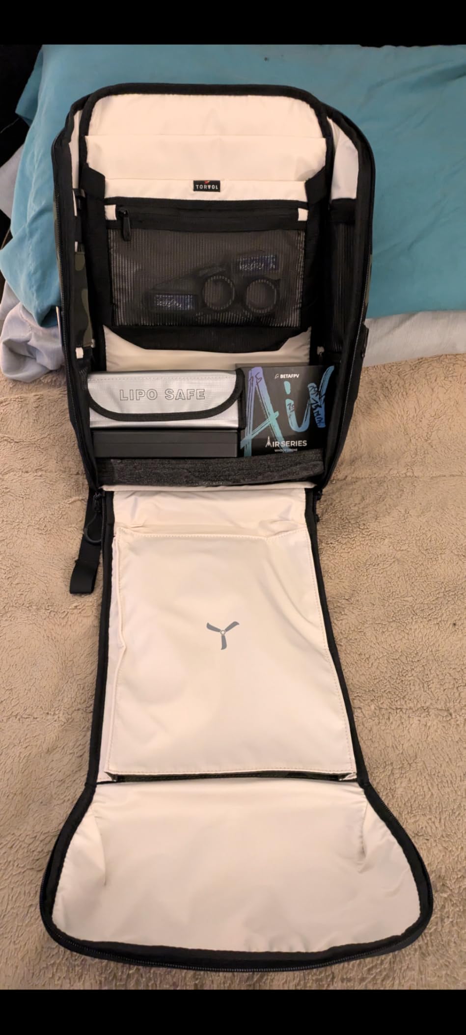 TTorvol Urban Backpack, Freestyle Drone Backpack, Fits Quad and 15 Laptop, Removable Drone Strap, Full Opening, Expandable Pockets, Camo, Compact Urban Bag - 16L customer photo 1