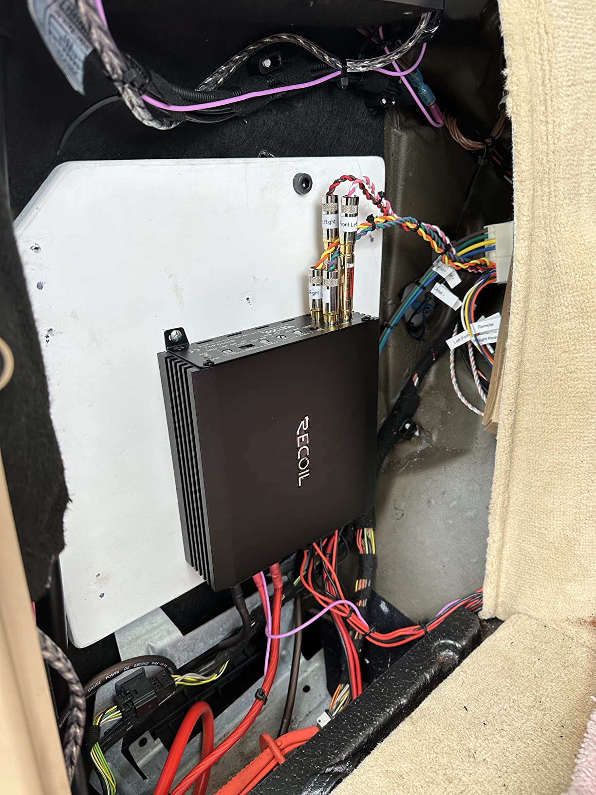 Recoil DI550.4 Full-Range Class-D 4-Channel Car Audio Amplifier 1040W customer photo 1