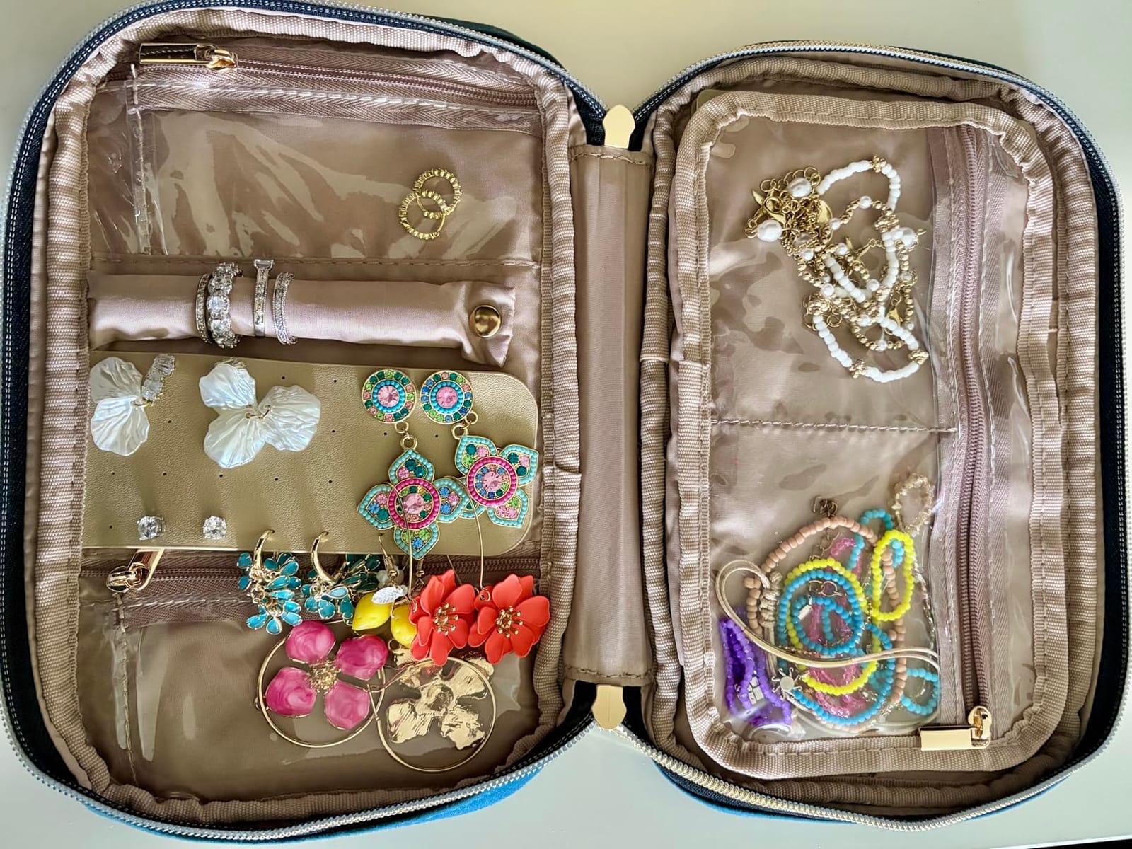 NISHEL Travel Jewelry Case Organizer, Tangle-Free Necklace Storage Bag customer photo 2