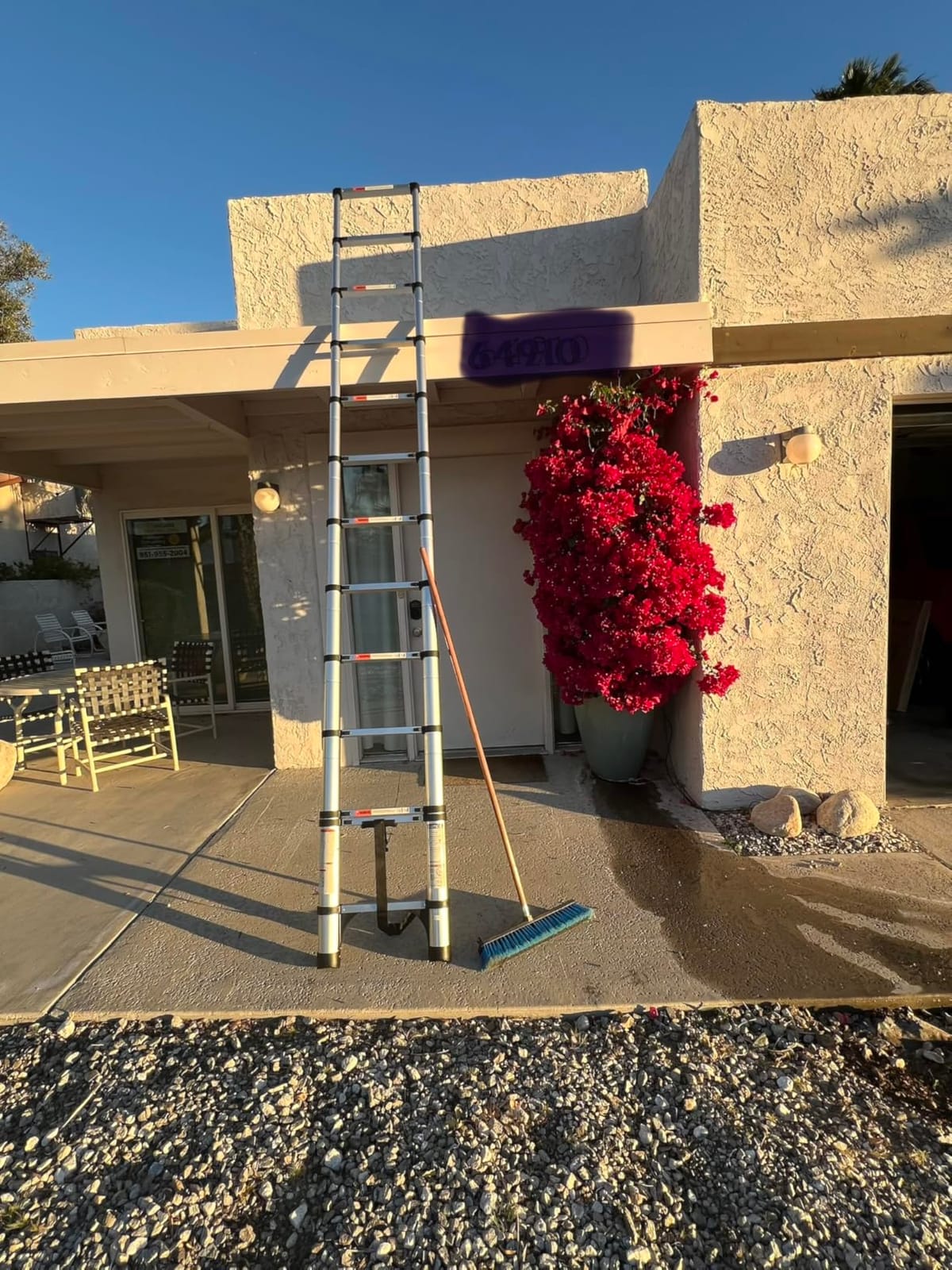 SocTone 12.5FT Telescoping Ladder with Stabilizers, Extension ladder | Heavy Duty 330lbs Max Capacity, Multi-Purpose Collapsible Telescopic Rv Ladder for Household or Outdoor Work