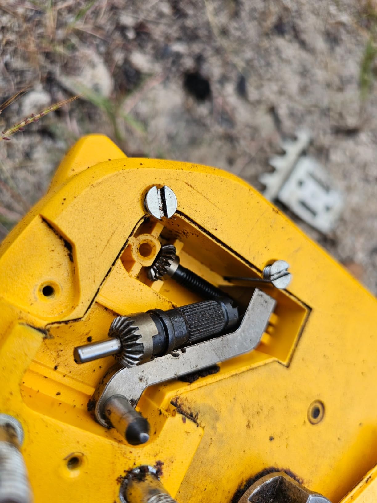 Dewalt Saw Chain BRUSHLESS Bare 18IN DCCS672B customer photo 2
