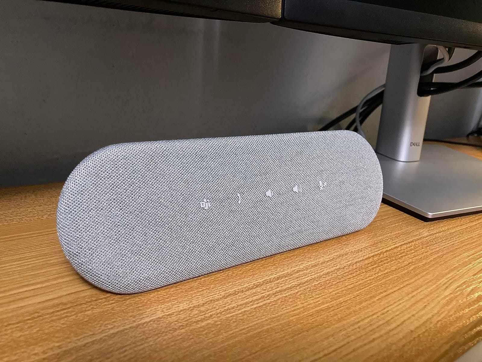 Dell Speakerphone SP3022, Microsoft Teams Certified, Zoom Certified customer photo 1