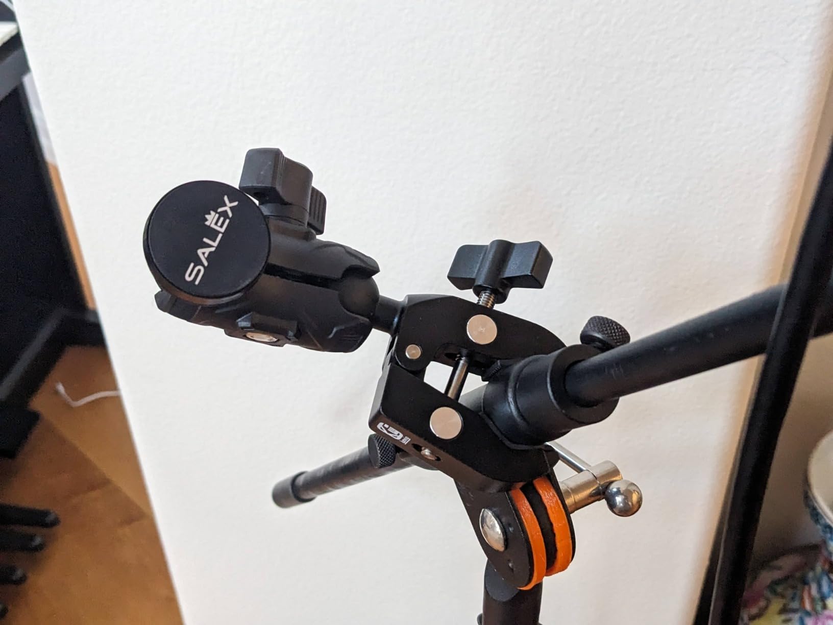 1'' Ball Clamp Mount Base with Aluminum Alloy Tough-Claw | Fit Handlebar Rail 0.5