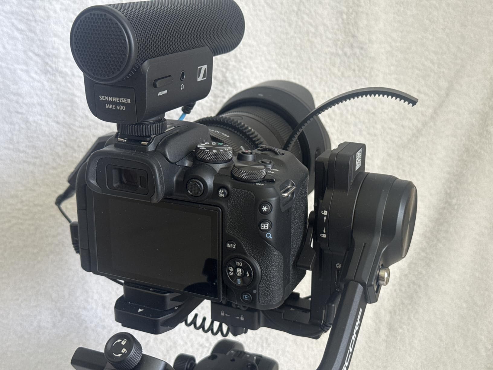 Canon EOS R10 Mirrorless Camera Lens Kit customer photo 1