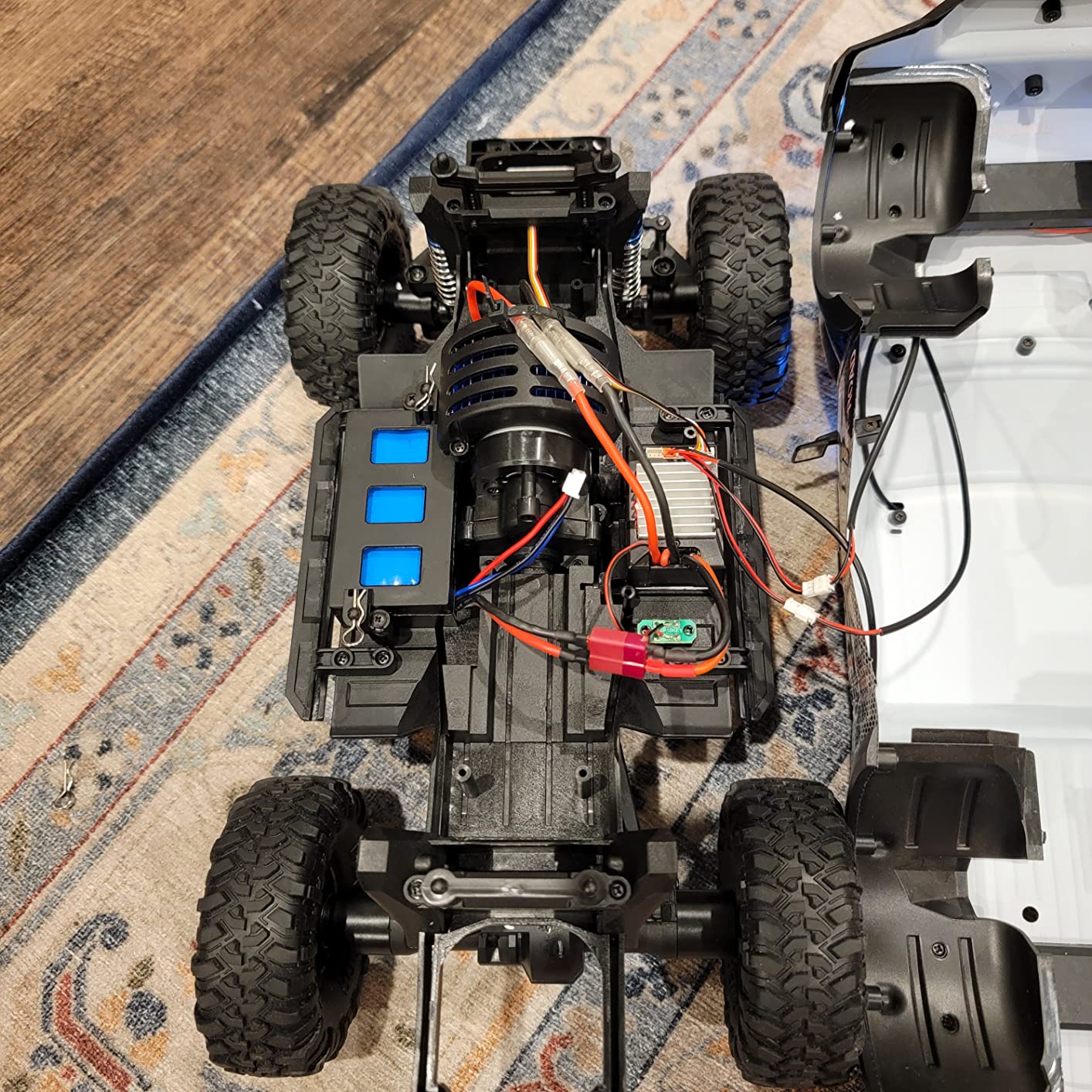 RC Cars RC Crawler 1/10 Scale RTR Remote Control Car 4WD 2.4GHz Brushed Offroad Racing Hobby Grade Model Vehicle with LED Lights 2Pcs Battery Toy for Kids and Adults customer photo 1