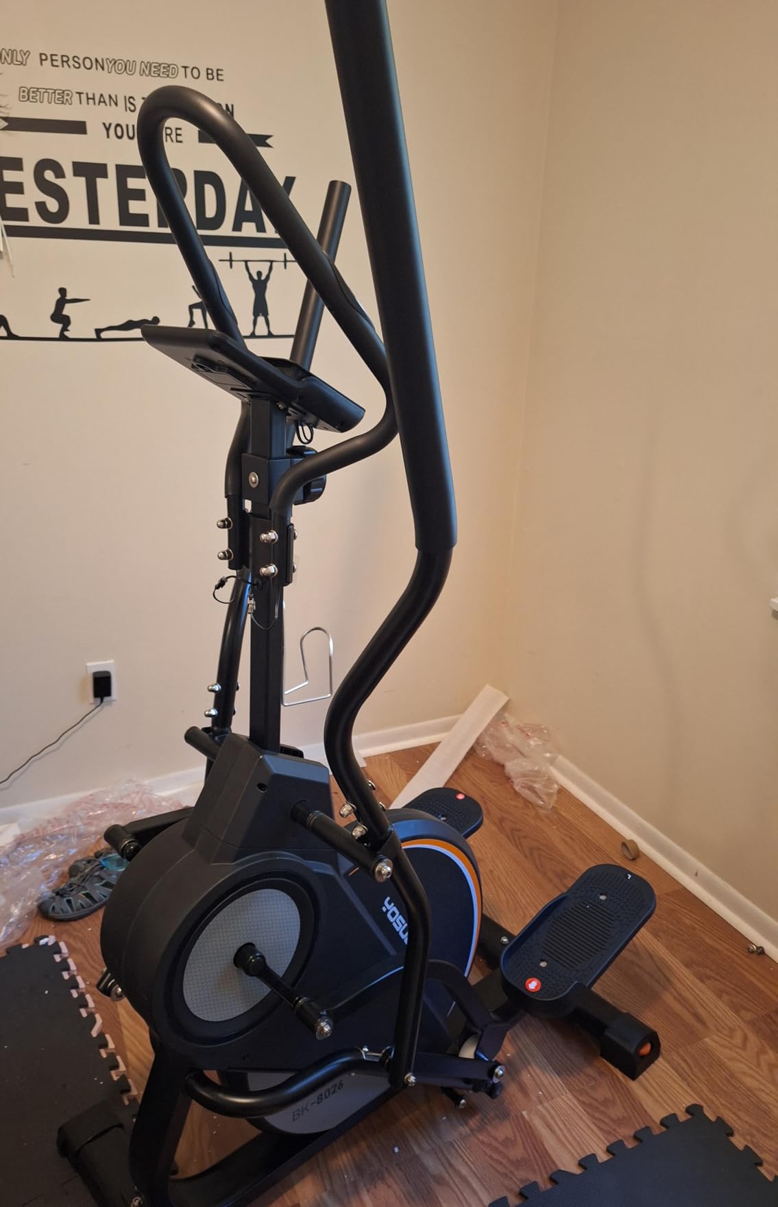 YOSUDA Elliptical Exercise Machine, Compact Elliptical with 12°/45° Incline customer photo 1
