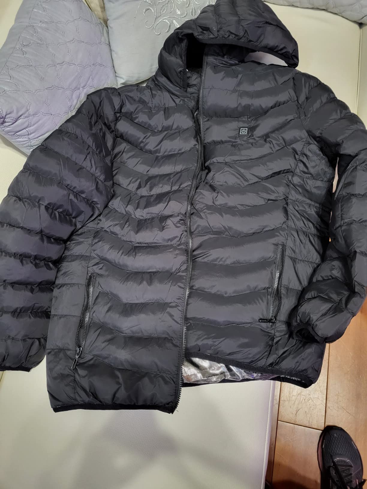 Women’s heated jacket with 2pack 10000mAh Battery Pack, QTREE Lightweight Heated Coat with 8 Areas Heating customer photo 2