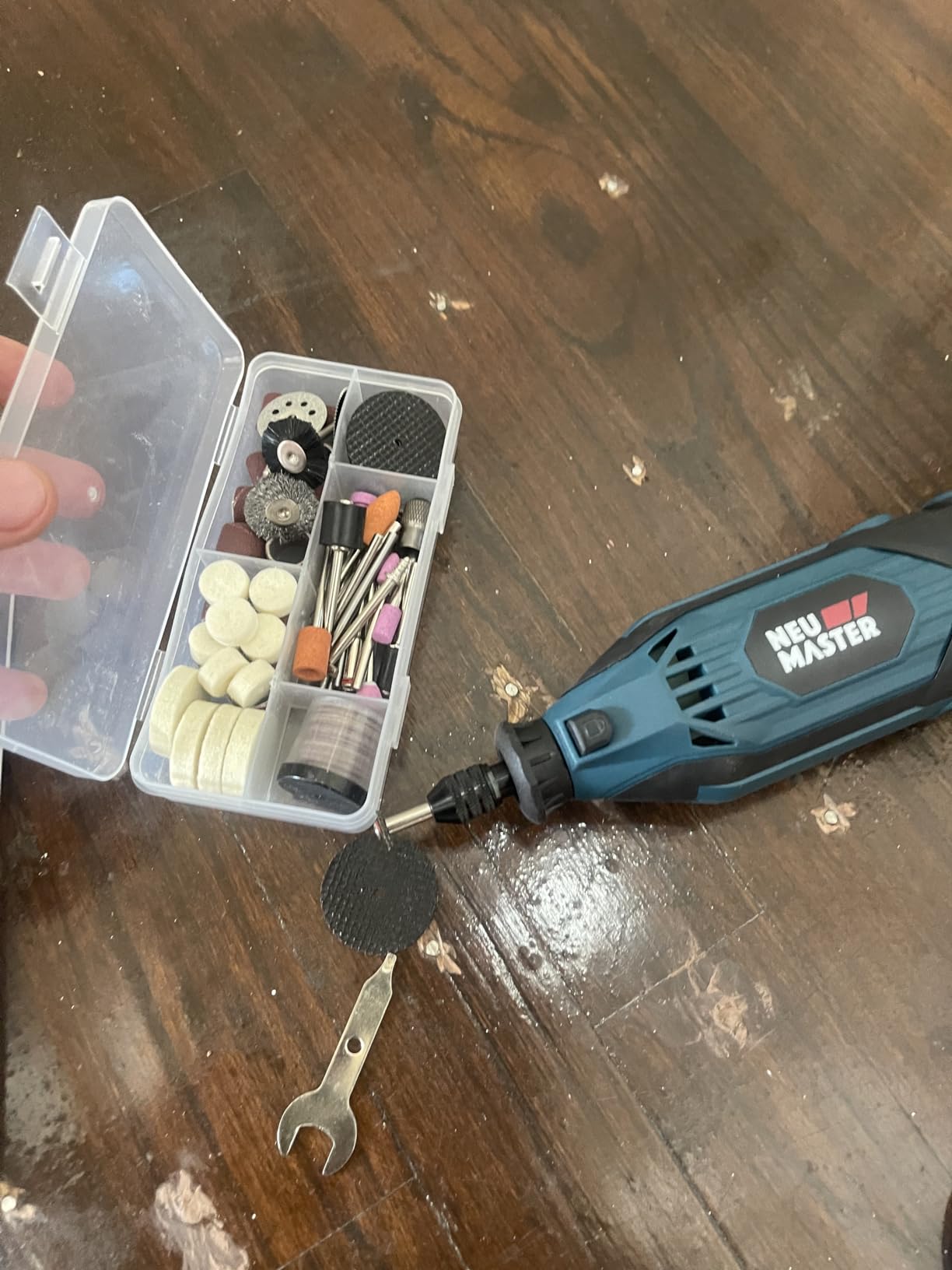 NEU Master 200W Rotary Tool Kit, 10000-35000RPM Corded Rotary Tool for DIY customer photo 1