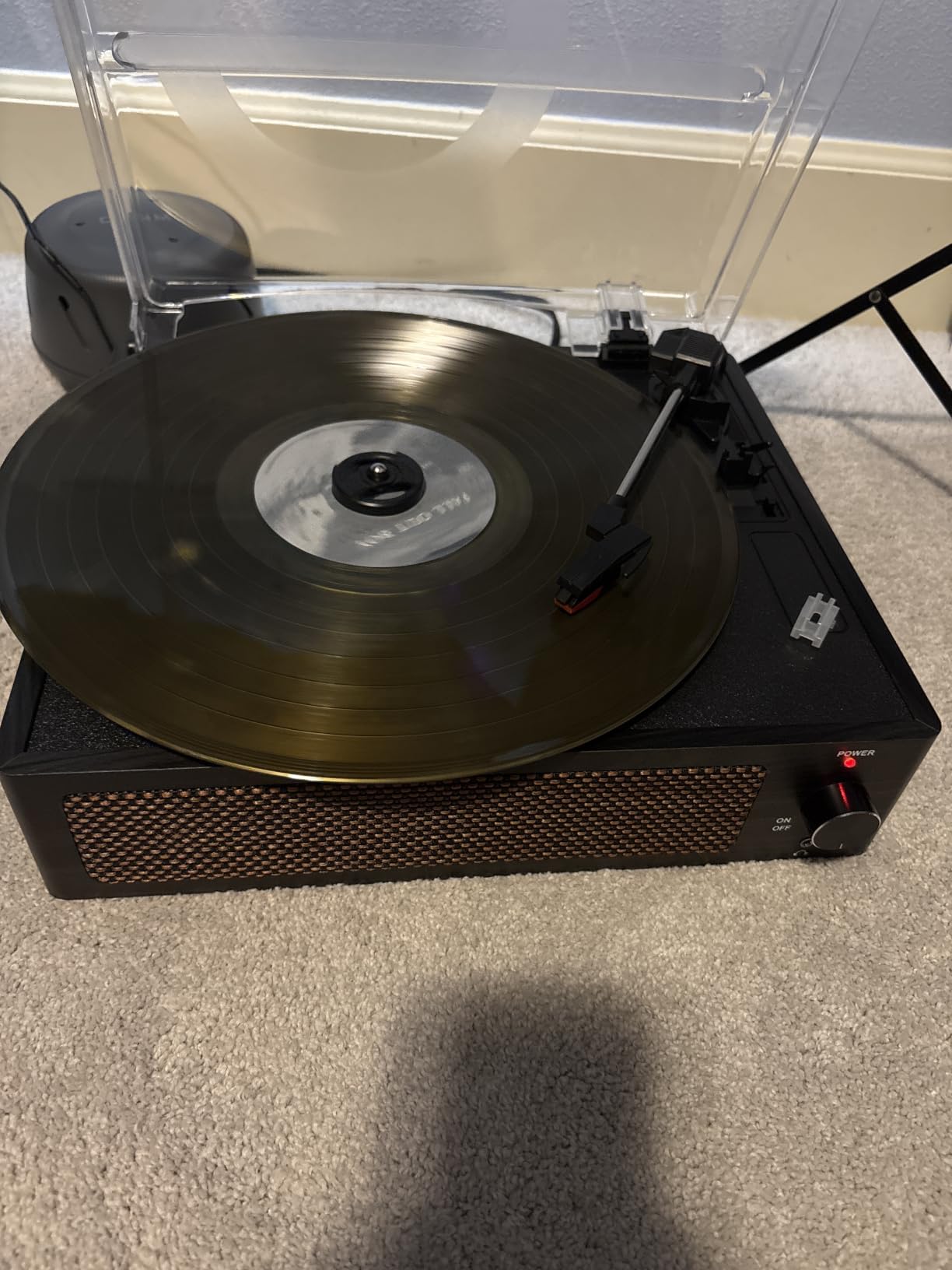 Seasonlife Vinyl Record Player with Speakers, Wood Black Vintage Turntables | All-in-one Beginner LP Players, Retro Old-school Phonograph, Belt-Driven, 3-Speed, BT Wireless Input, Headphone, AUX, RCA, Auto Stop customer photo 2