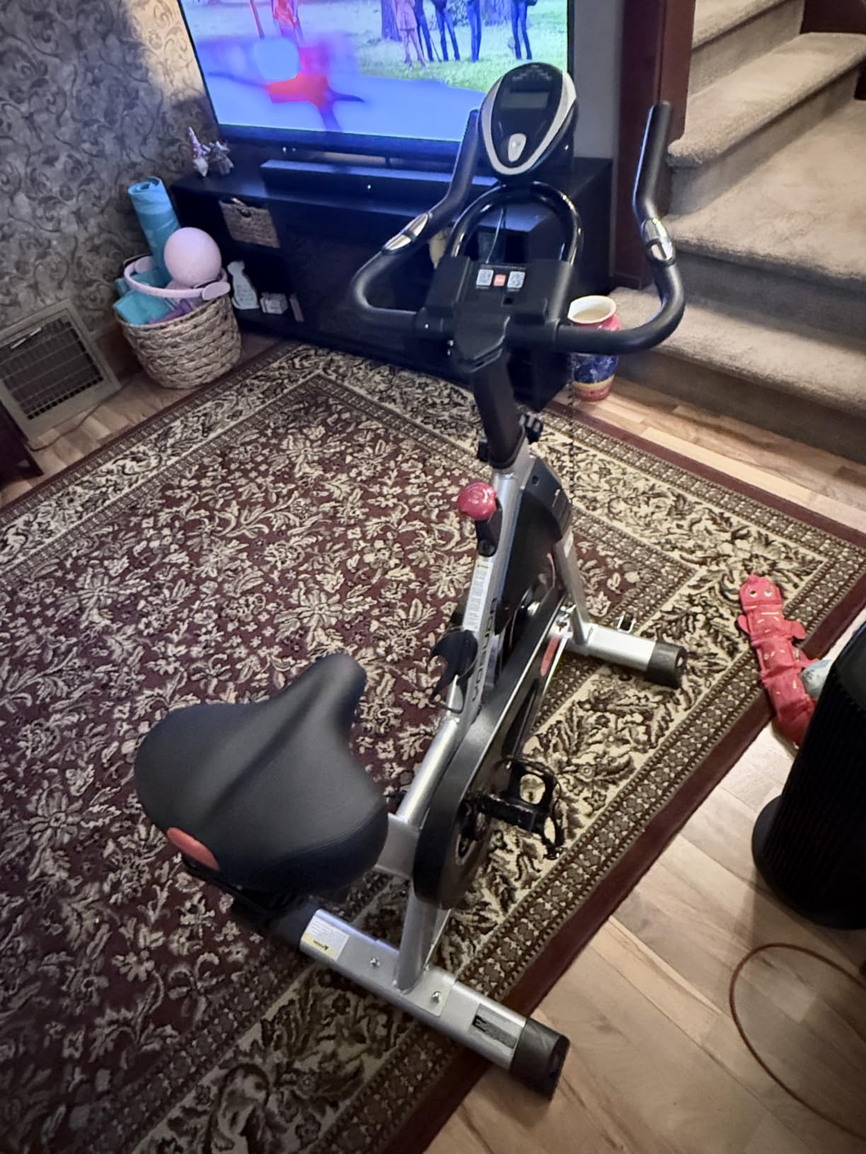 YOSUDA Exercise Bike, Magnetic Friction Stationary Bike with App Training customer photo 1