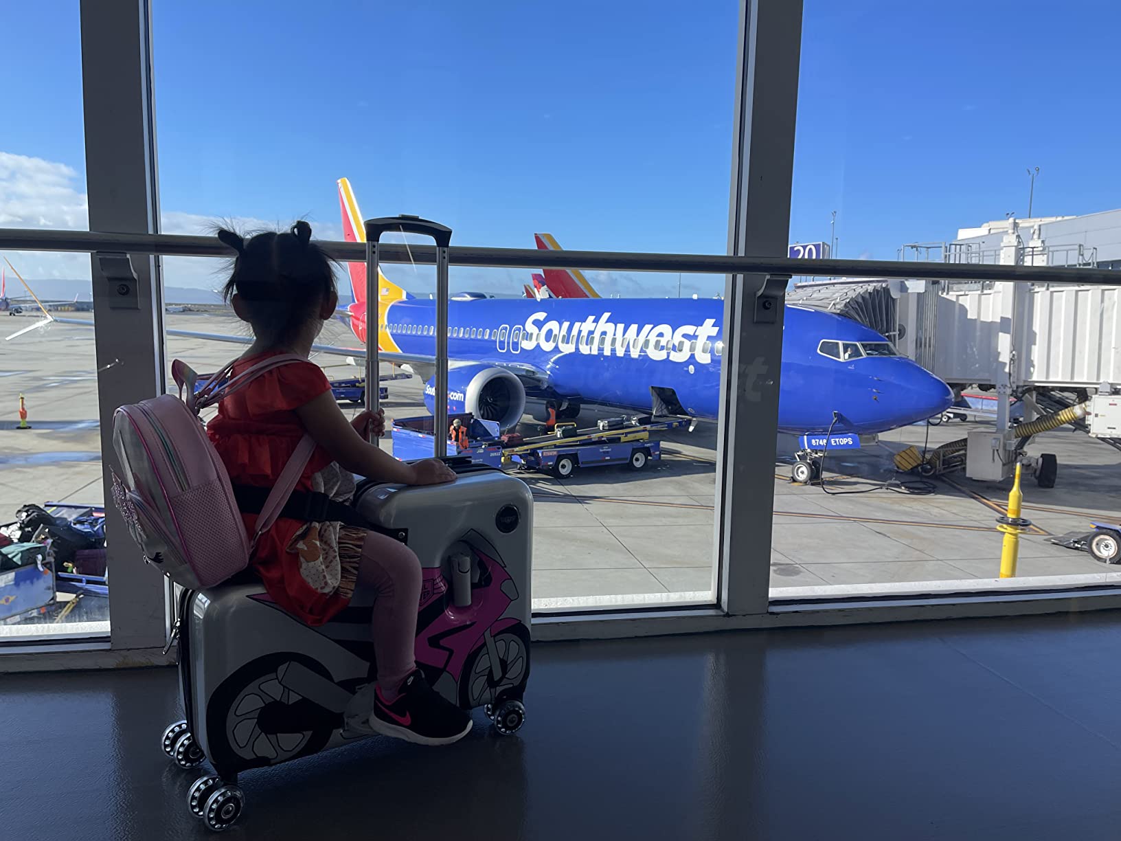 Younglingz LIL FLYER GO Version 2 Ride On Suitcase for Kids - SPACE (Ages 2-6, Holds up to 80 lbs) customer photo 1