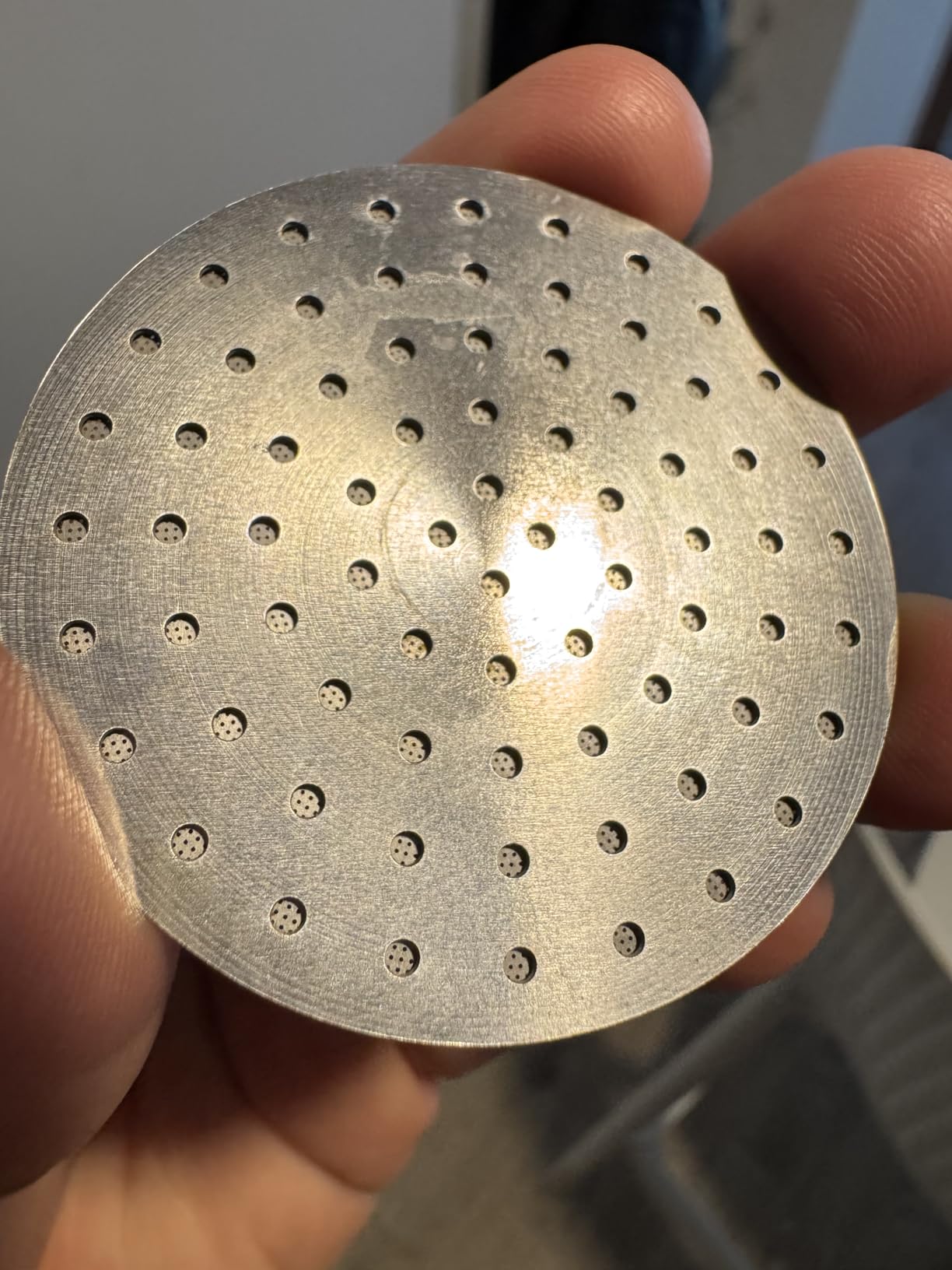 MHW-3BOMBER 54mm Puck Screen - 0.8mm Espresso Puck Screen - Metal Reusable Coffee Filter for Breville Sage 54mm Portafilter Basket - Double-layer Espresso Screen FG5591M-OS customer photo 2