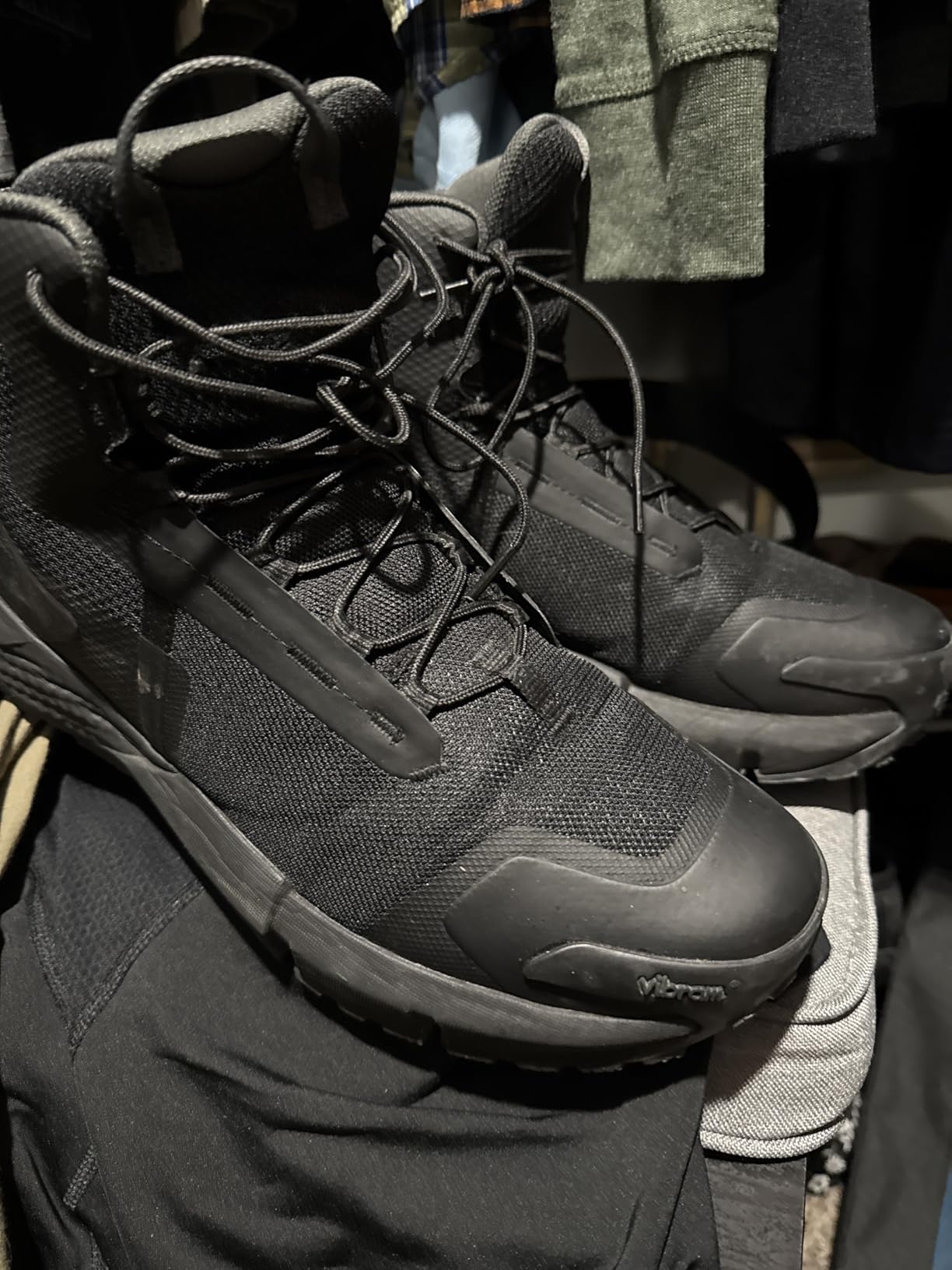 Under Armour Men's Charged Valsetz Mid Military and Tactical Boot customer photo 1