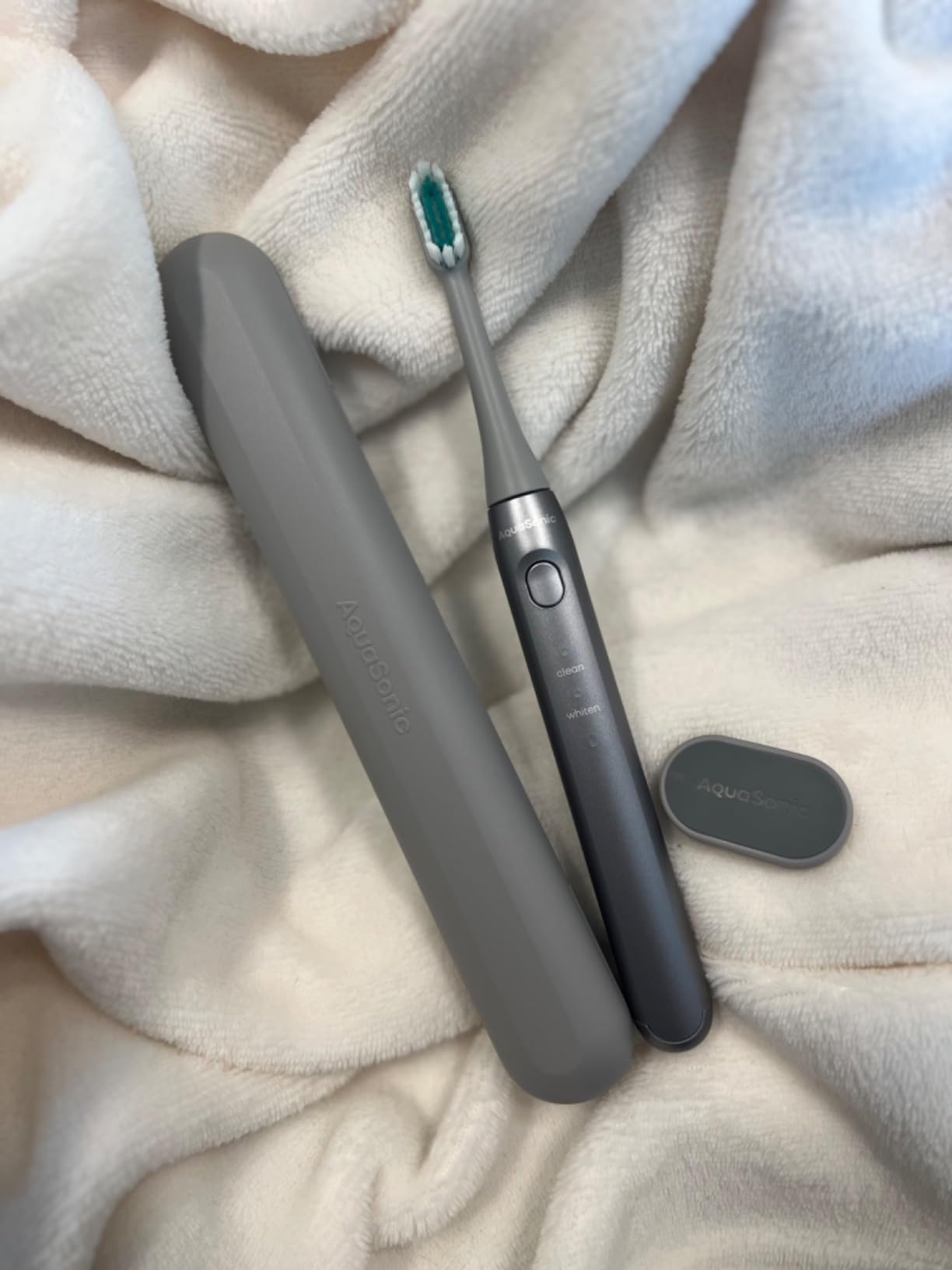 Aquasonic Icon Micro-Vibrating Sonic Toothbrush - ADA-Accepted - Onyx | Gentle Soft Bristle Toothbrush, Rechargeable, 2 Brushing Modes, Smart Timer, 30+ Day Battery, Travel Case, Magnetic Holder customer photo 2