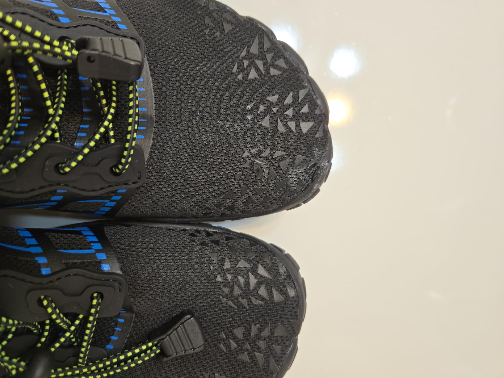 Water Shoes for Men and Women Quick Dry Aqua Swim Barefoot Shoes for Outdoor Fishing Beach Pool Boat Surfing Walking Water Park and Yoqa Activities customer photo 1