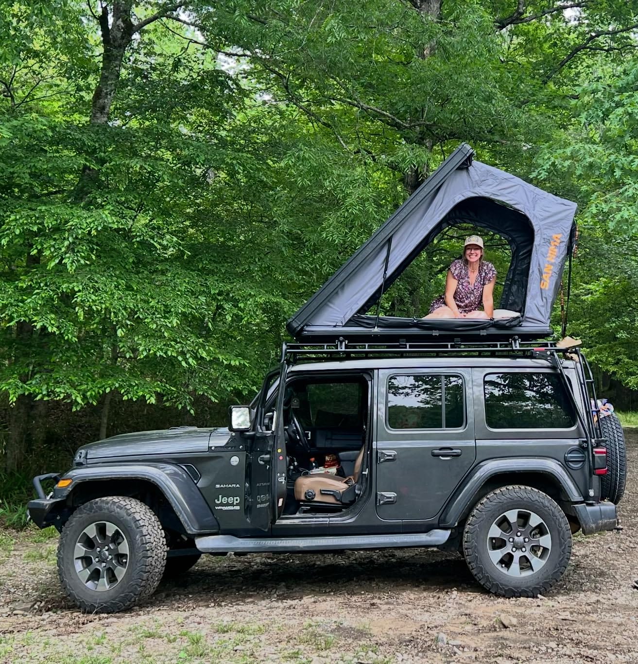 SanHima Hotham Rooftop Tent Hard Shell, Aluminium Roof Top Tent for Car SUV Truck customer photo 2