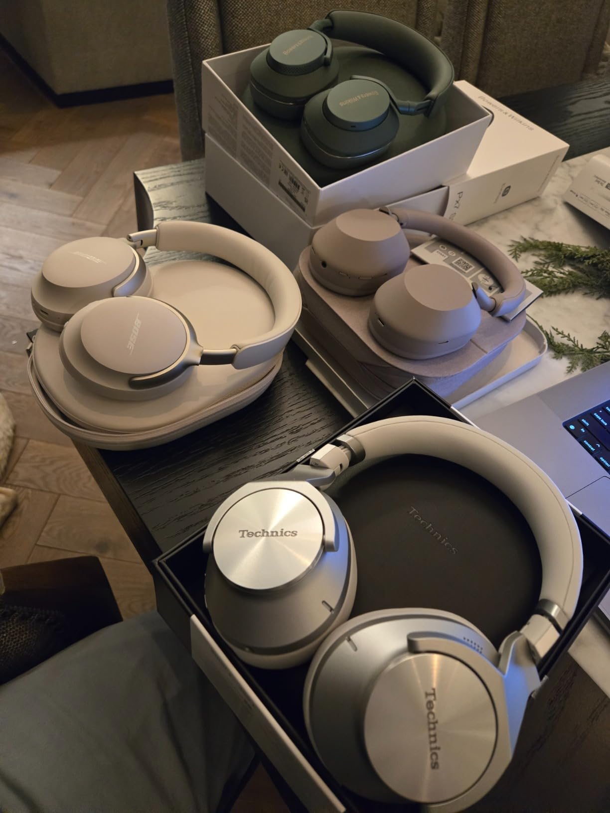 Bose QuietComfort Ultra Bluetooth Headphones, Wireless Headphones with Spatial Audio, Over Ear Noise Cancelling customer photo 2