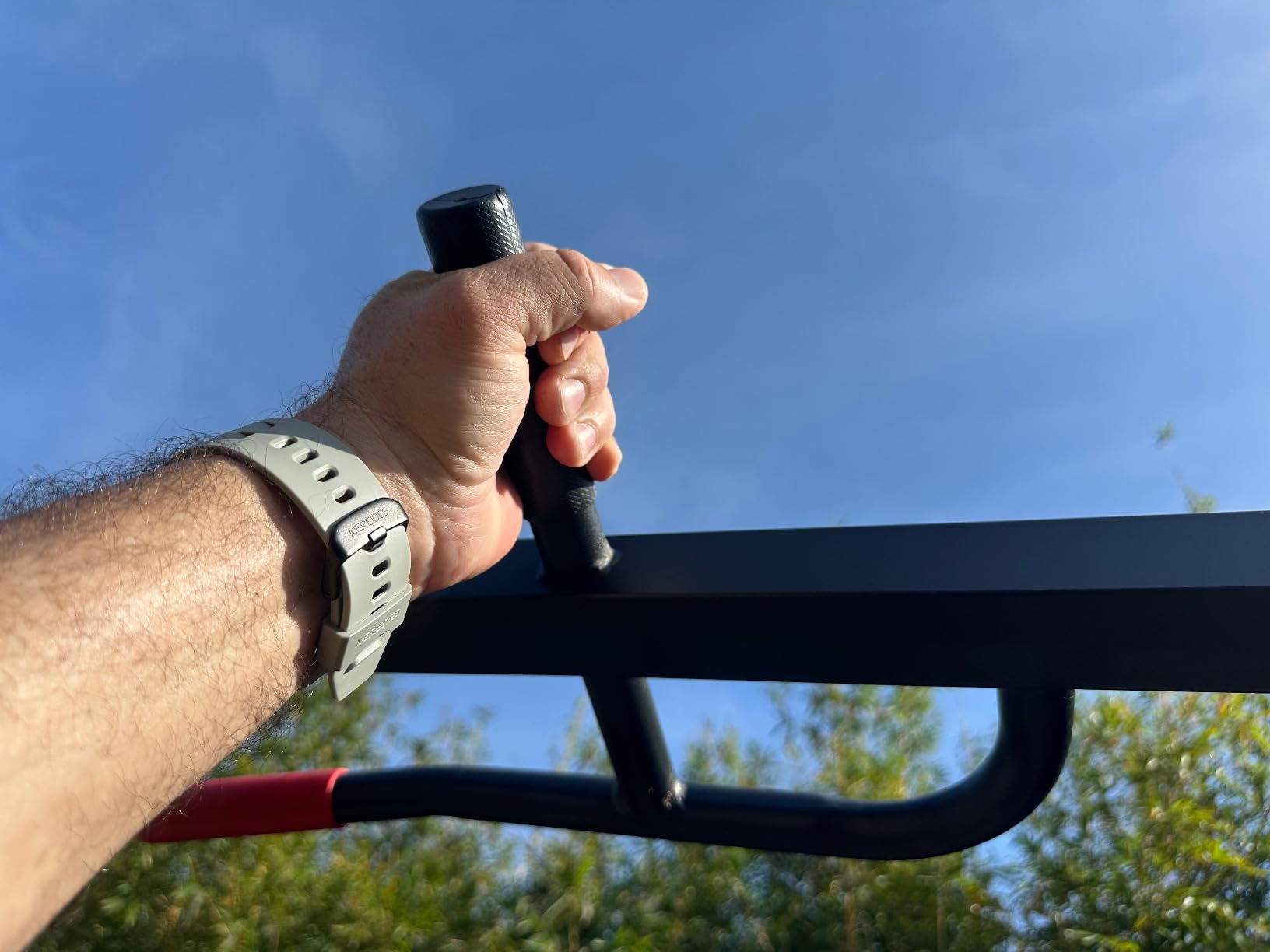 DOBESTS Power Tower Pull Up Bar Free Standing, Foldable Pull Up Station customer photo 1