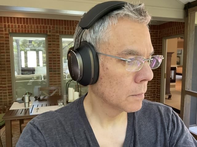 Bowers & Wilkins Px8 Over-Ear Wireless Headphones, Royal Burgundy - Active Noise Cancellation, 30-Hour Battery Life, 15-Min Quick Charging customer photo 1