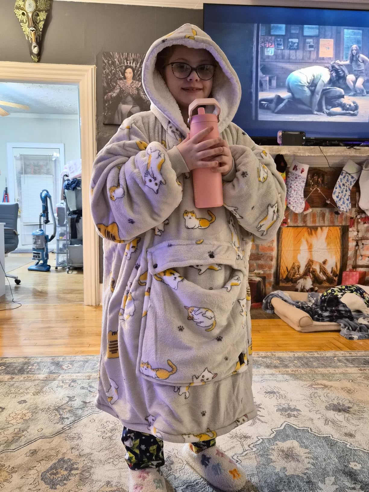 KFUBUO Wearable Heated Blanket Cordless Oversized Hoodie Sweatshirt customer photo 2
