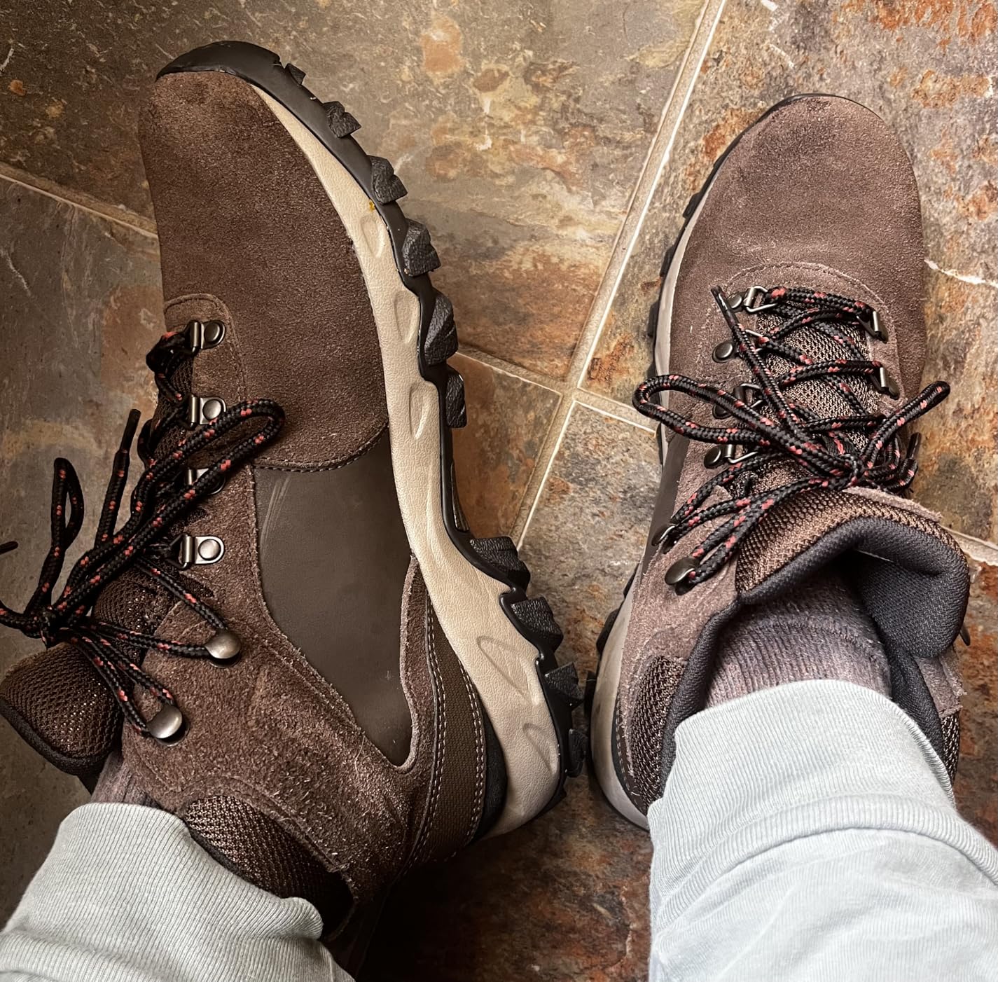 Columbia Newton Ridge Plus II Suede Waterproof customer photo 2