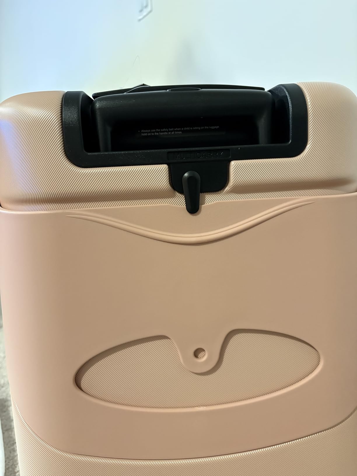 Kids Ride-On Carry-On Suitcase with Foldable Seat, Safety Belt, TSA Lock, 4 Double Spinner Wheels, Hard Shell Cabin Luggage, 43L (Dusty Pink) customer photo 2