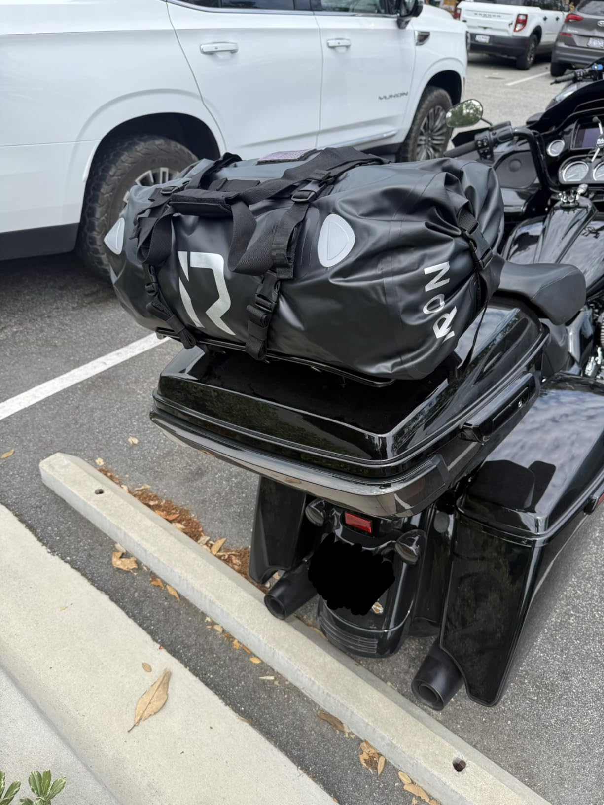 IRON JIA'S Motorcycle Dry Bag, Waterproof Duffel Bag with Roll-Top Closure customer photo 1