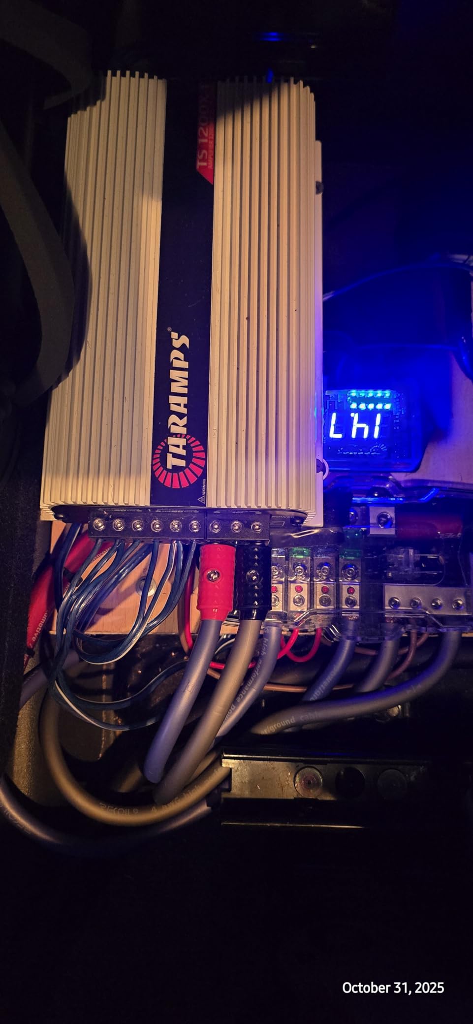 Taramps TS 1200 Watt Amp 4 Channel Amplifier Car Audio, Full Range Crossover Fixed RCA/Wire Input - Multichannel Class D, 2 Ohm Car Amplifier Kit Profesional Installation Recommended customer photo 1