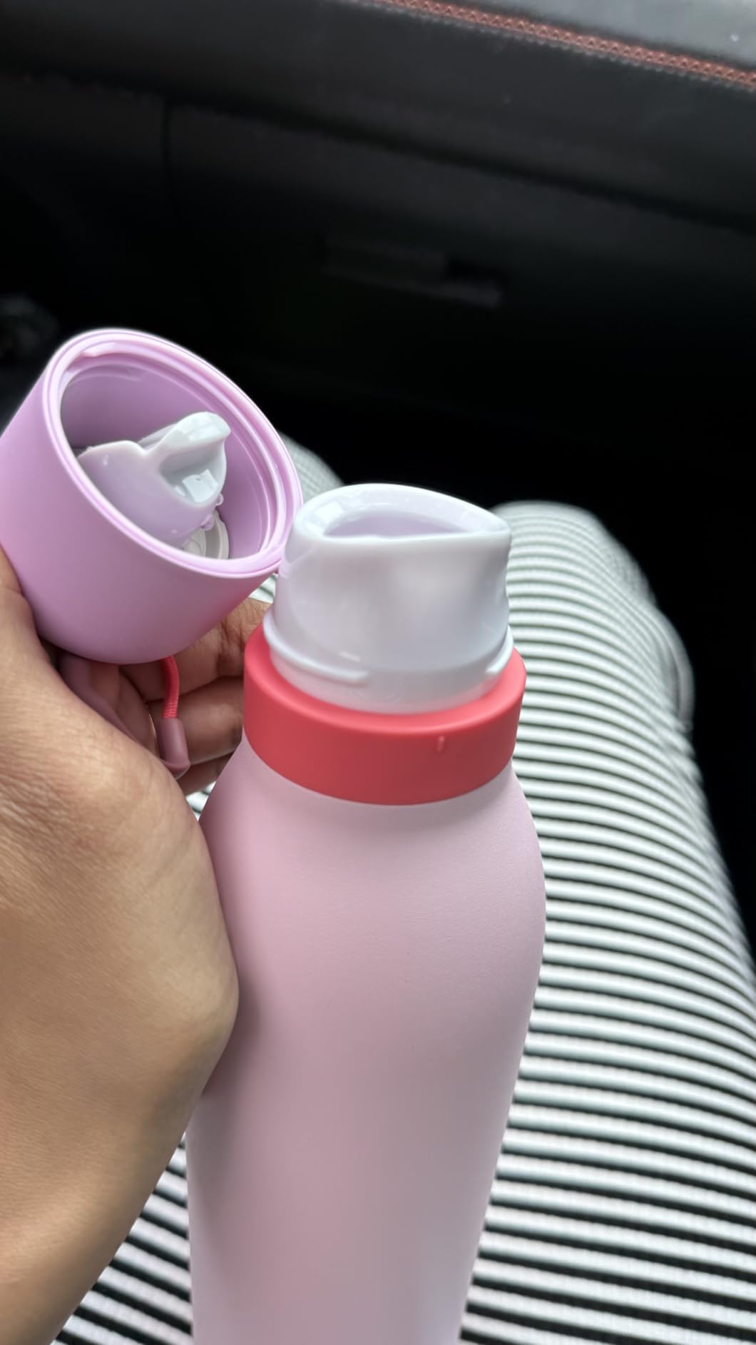 Owala FreeSip Twist Stainless Steel Water Bottle 24 oz Foggy Tide customer photo 1