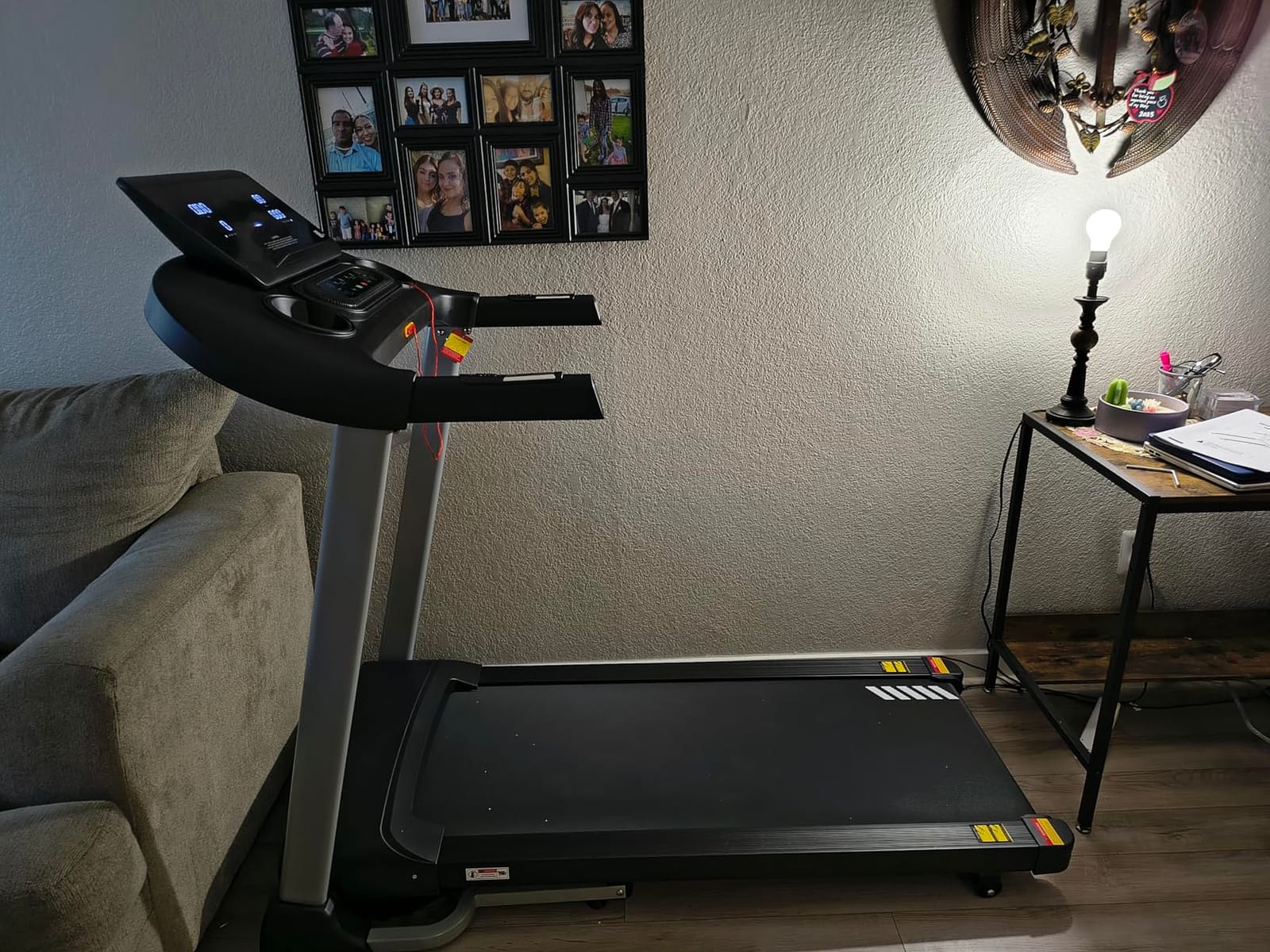 HUAGEED Treadmills for Home, Heavy Duty Treadmill, 400LBS Capacity customer photo 2