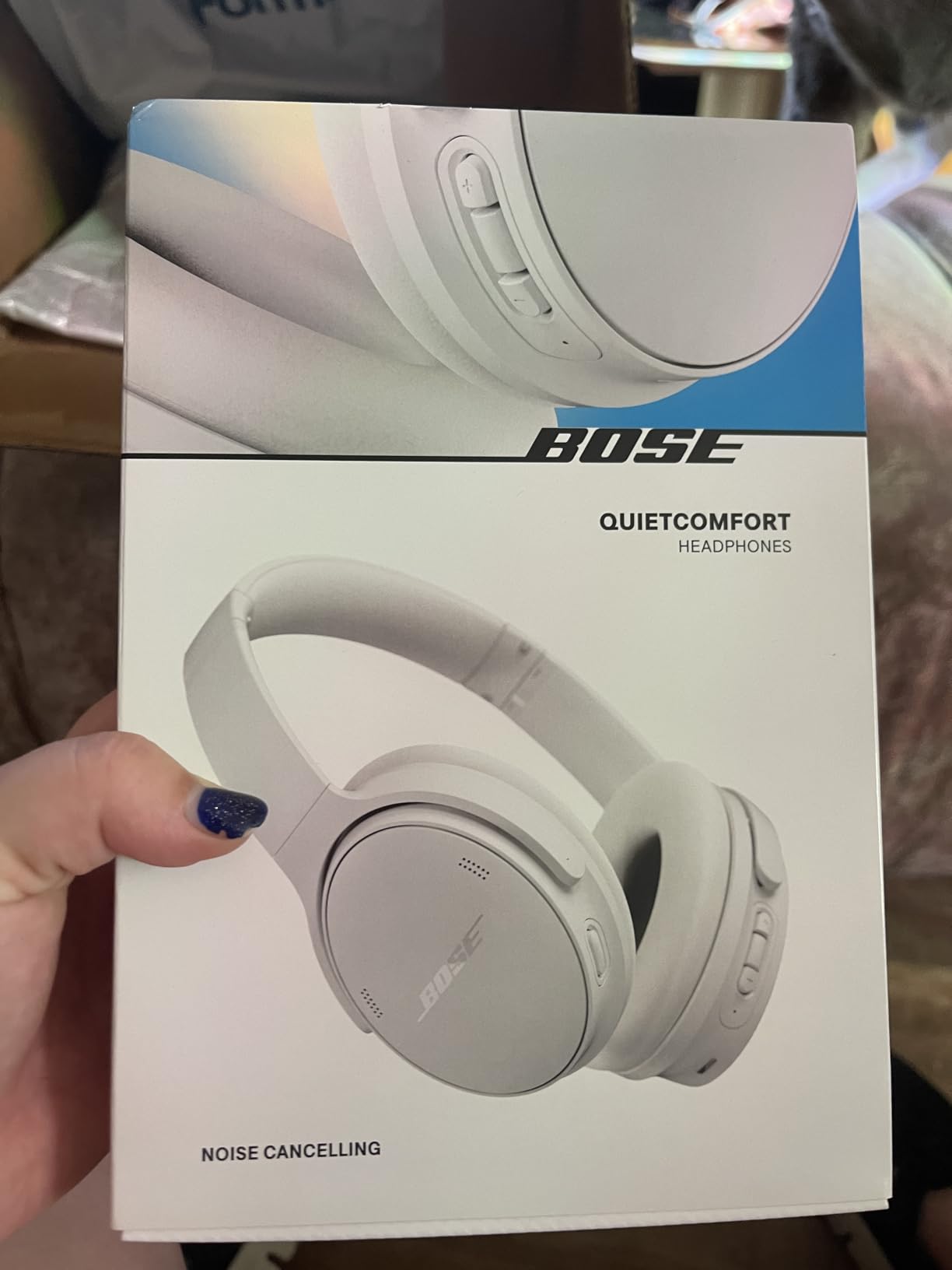 Bose QuietComfort Headphones - Wireless Bluetooth Headphones, Active Over Ear Noise Cancelling and Mic, USB-C Charging, Deep Bass, Up to 24 Hours of Playtime, Sandstone customer photo 2