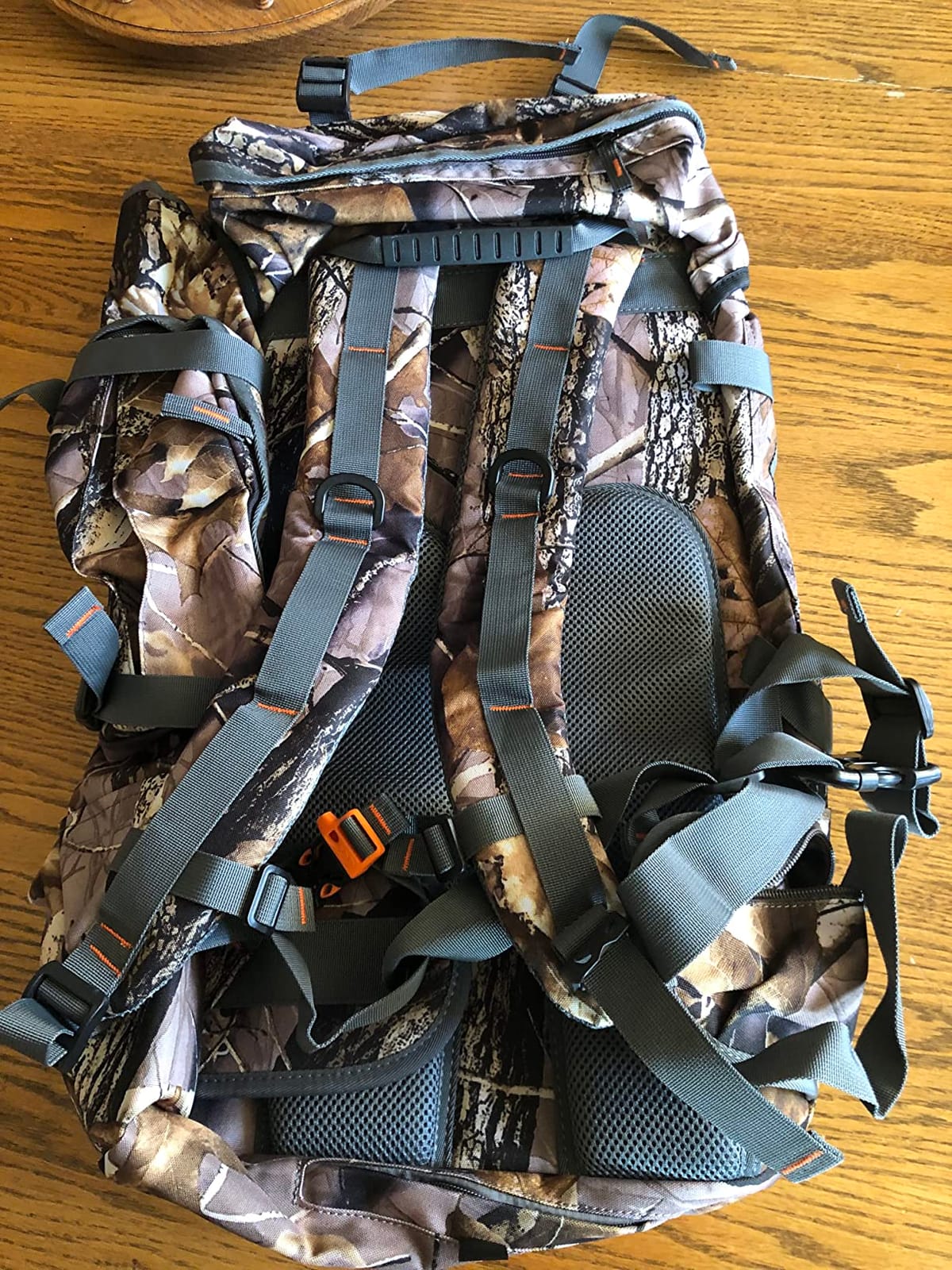 NEW VIEW 60L Hunting Backpack for Men, Large Capacity Camo Backpack, Multi-Pocket Hunting Pack with Rain Cover for Deer, Elk, Saddle customer photo 1